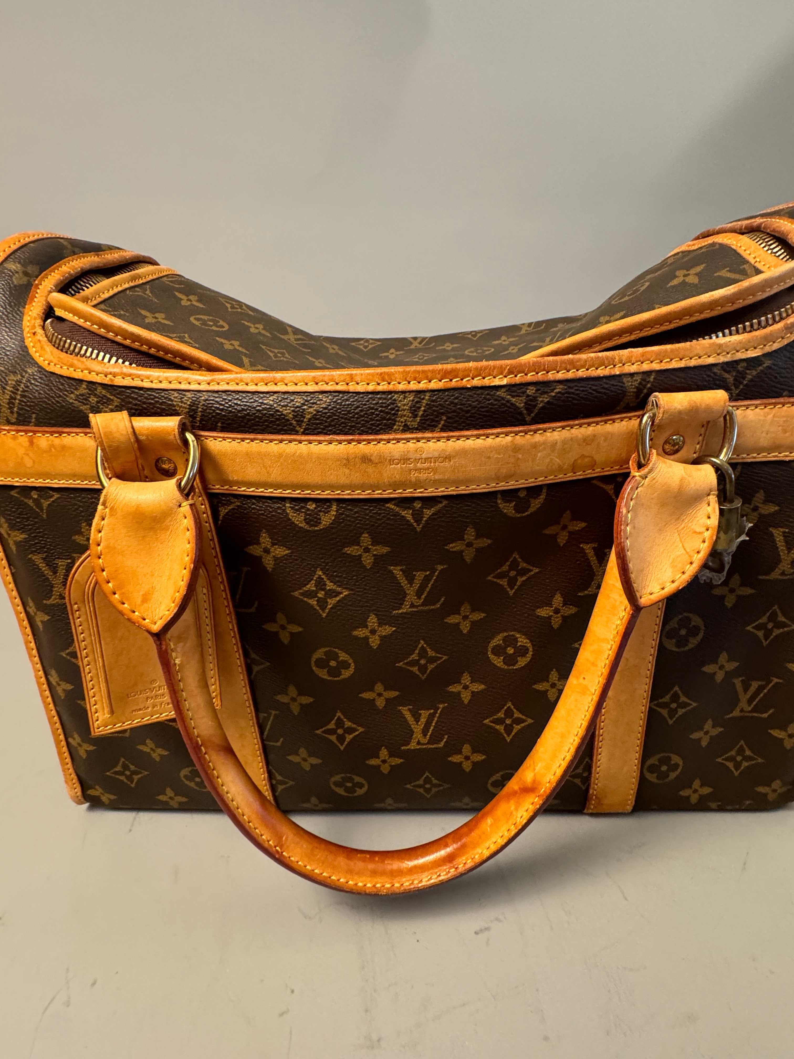 10184 Authentic Pre-loved Louis Vuitton Sac Chien Dog Carrier in Monogram Canvas