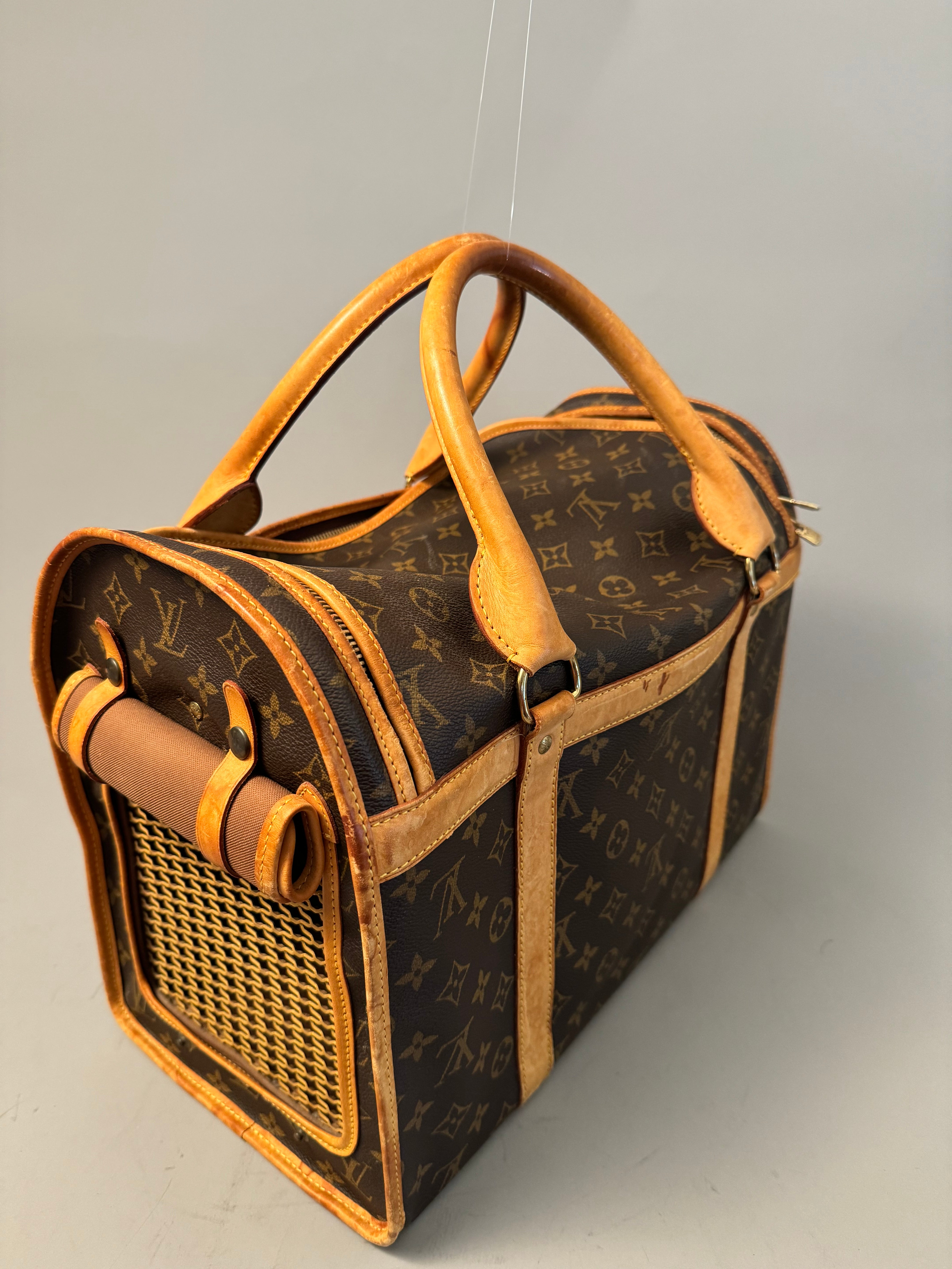 10184 Authentic Pre-loved Louis Vuitton Sac Chien Dog Carrier in Monogram Canvas