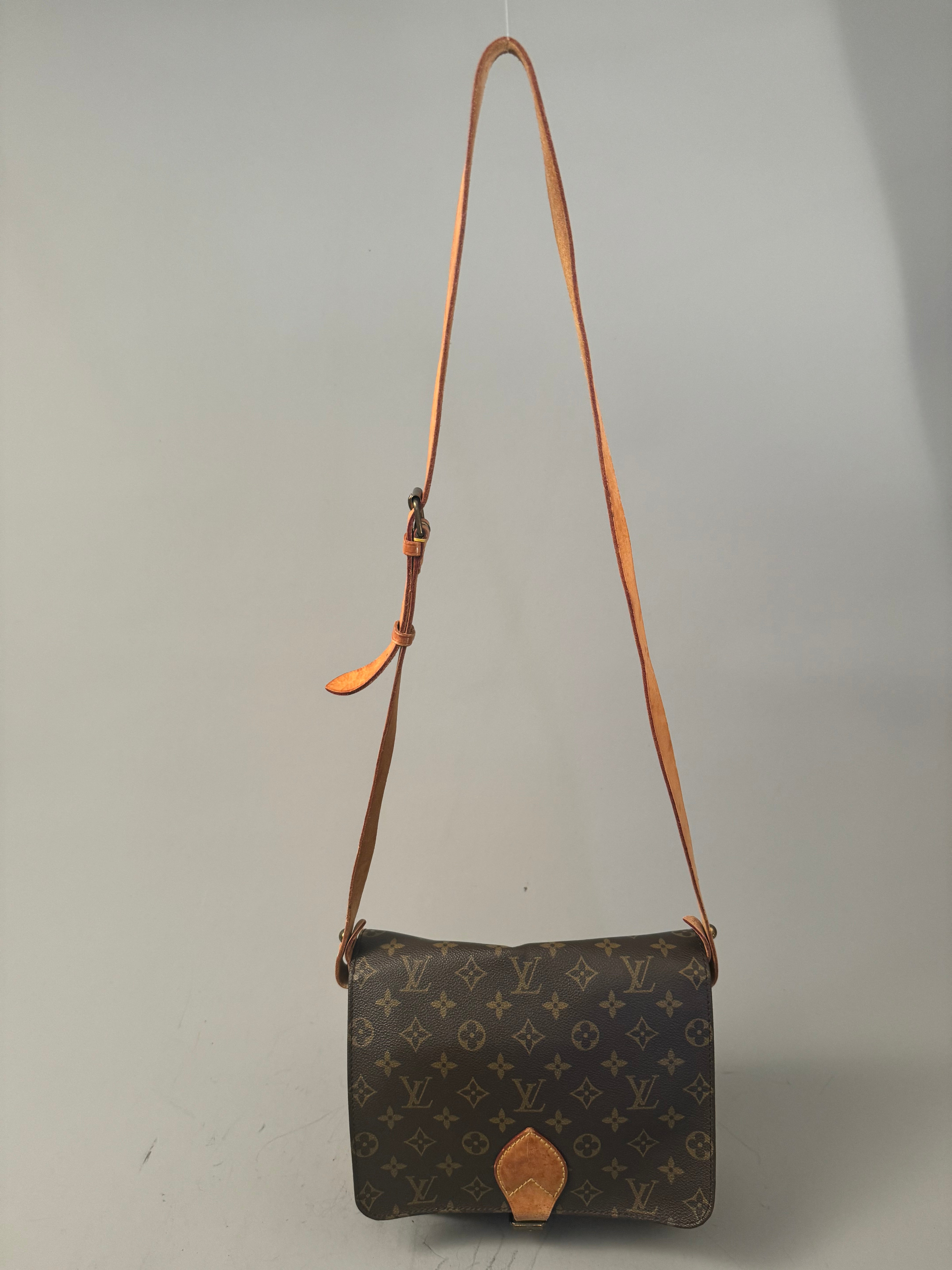 10169 Authentic Pre-loved Louis Vuitton Cartouchiere GM in Monogram Canvas