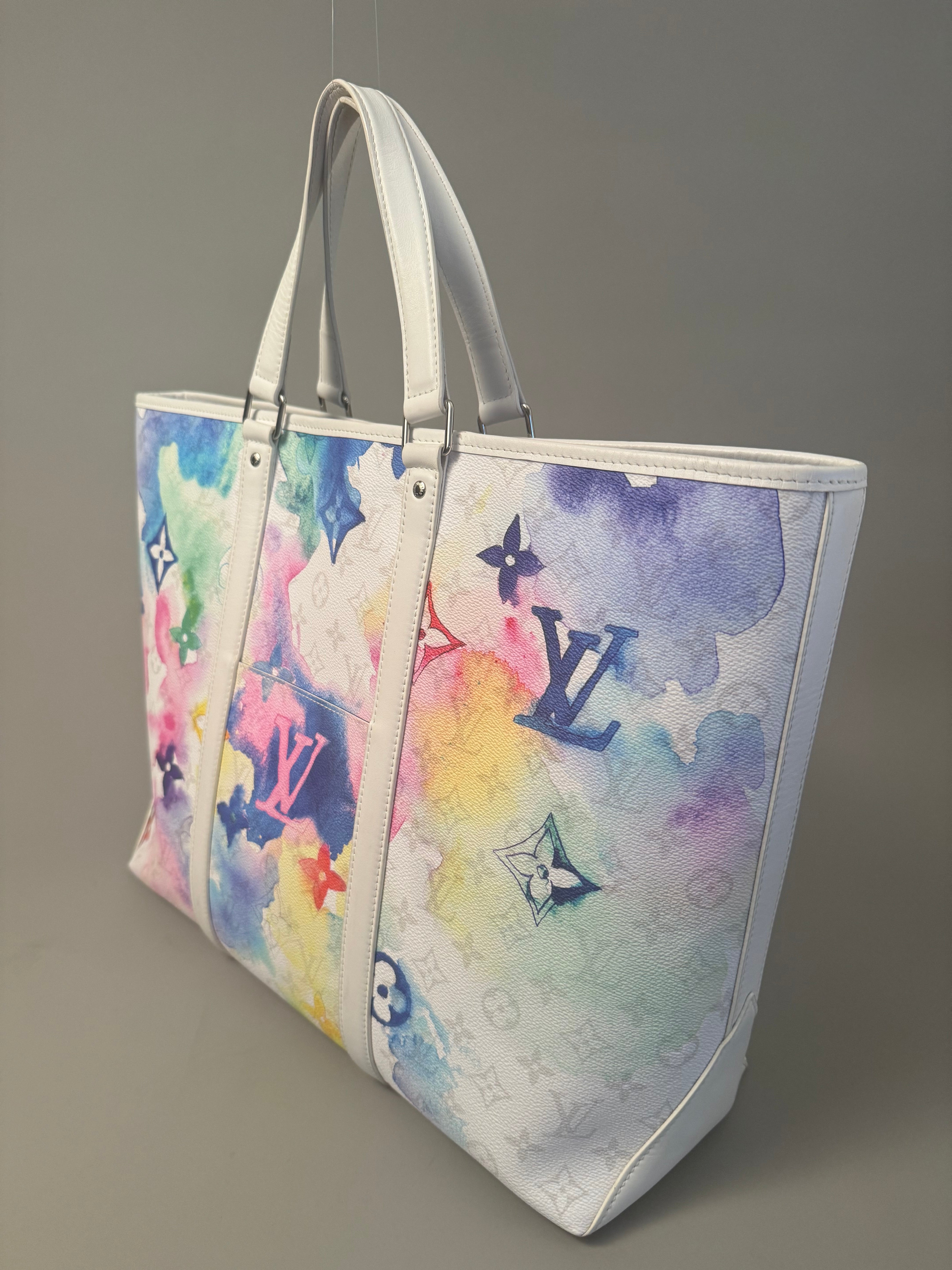 10294 Authentic Pre-loved Louis Vuitton
Weekend Tote GM
in Watercolor Canvas
Super Rare