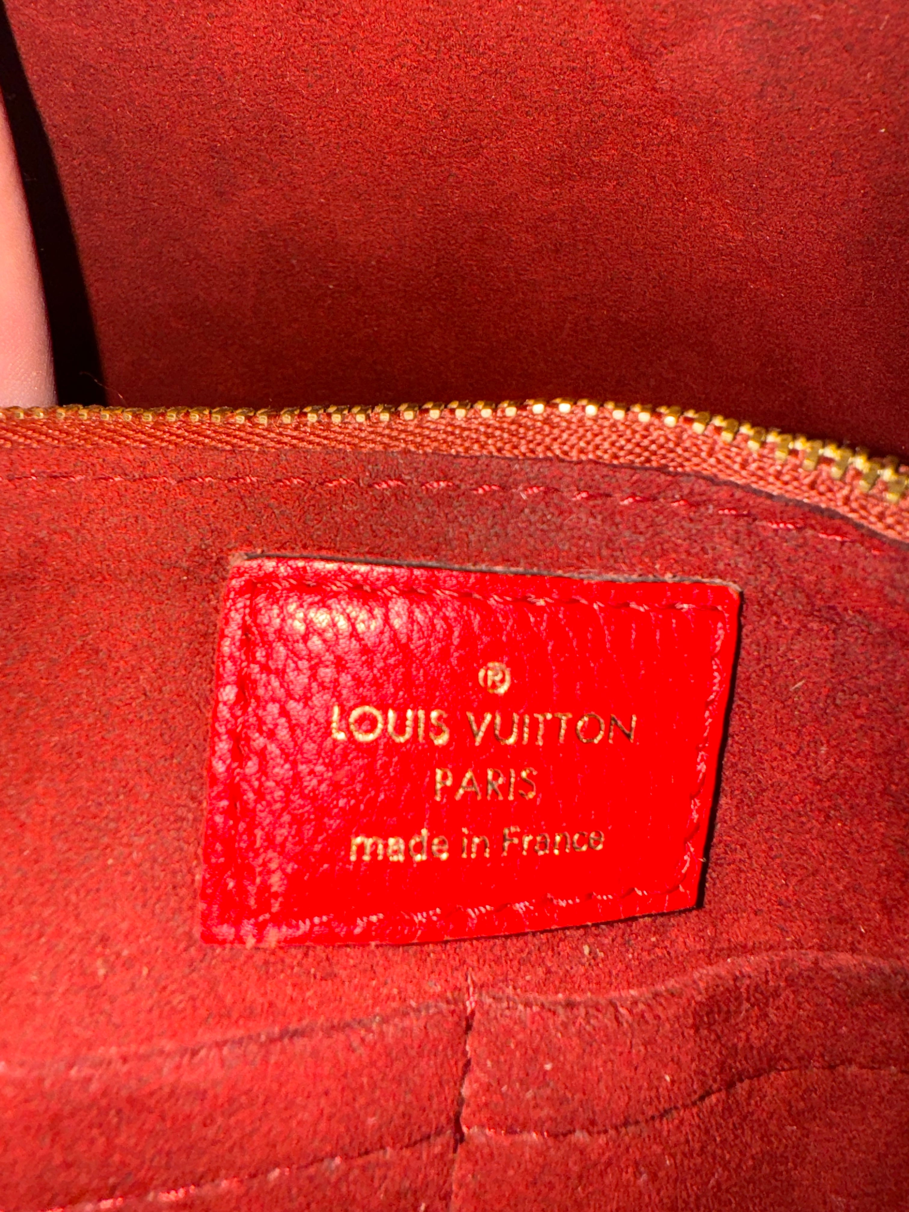 10251 Authentic Pre-Loved Louis Vuitton Kimono Tote