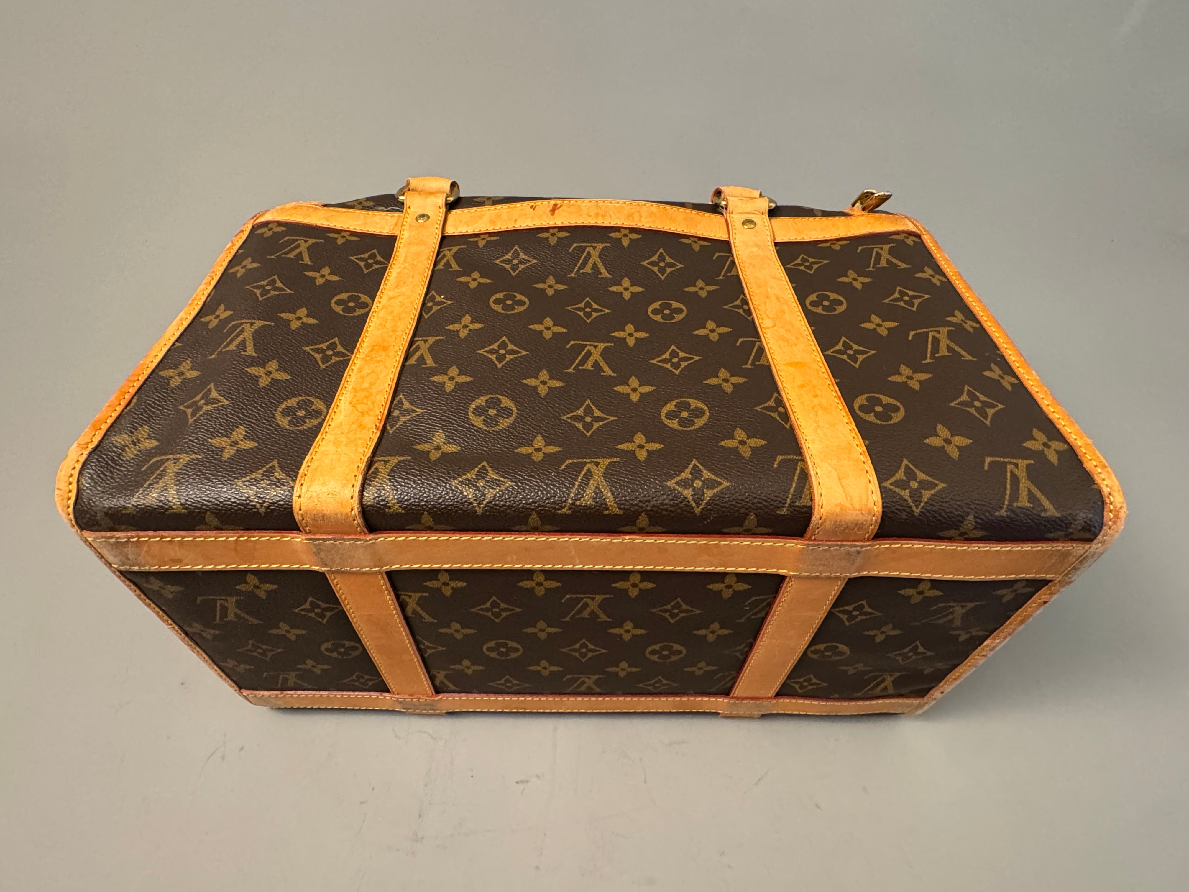 10184 Authentic Pre-loved Louis Vuitton Sac Chien Dog Carrier in Monogram Canvas