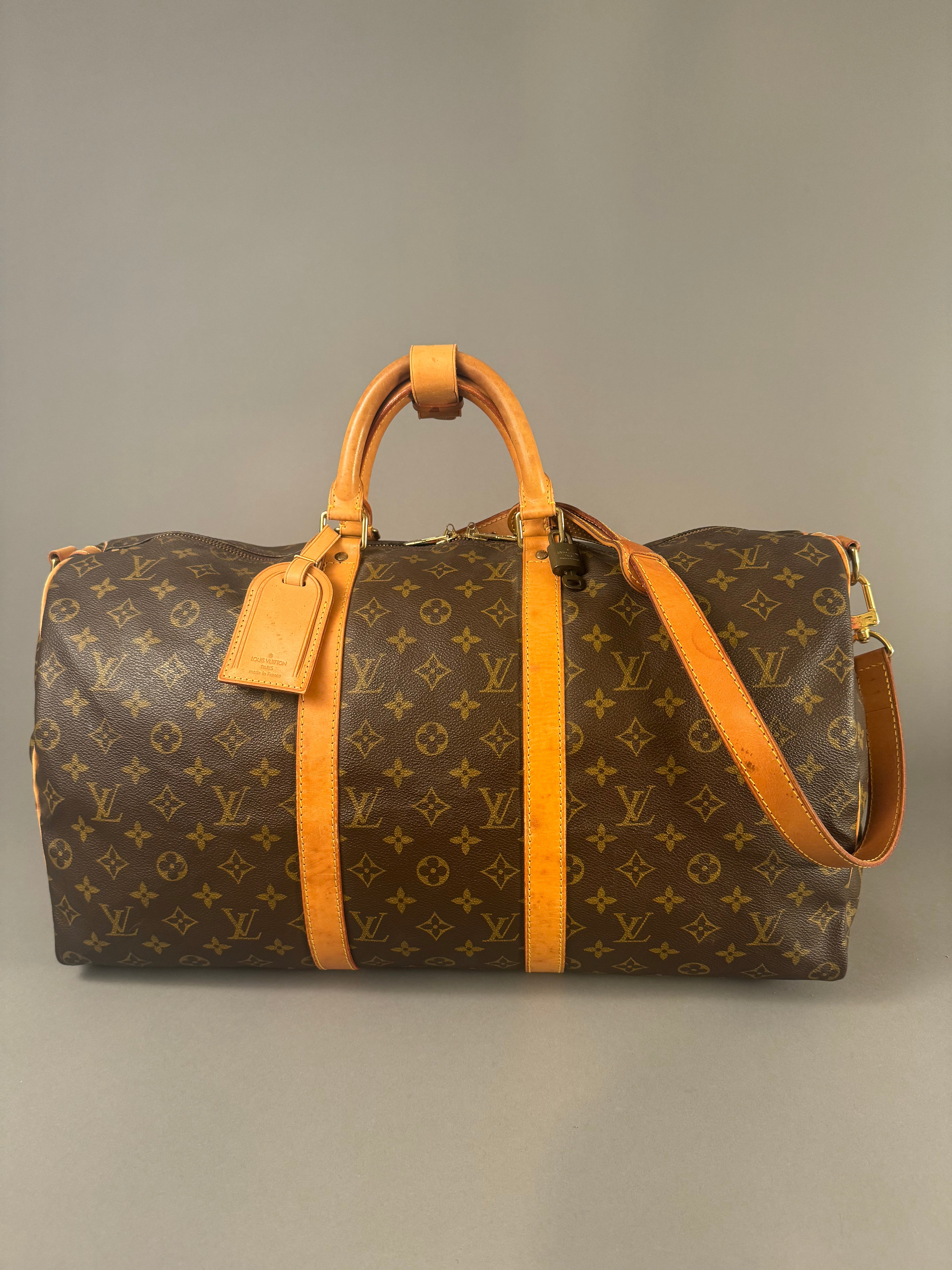 10268 Authentic Pre-loved Louis Vuitton Keepall Bandouliere 50 in Monogram Canvas