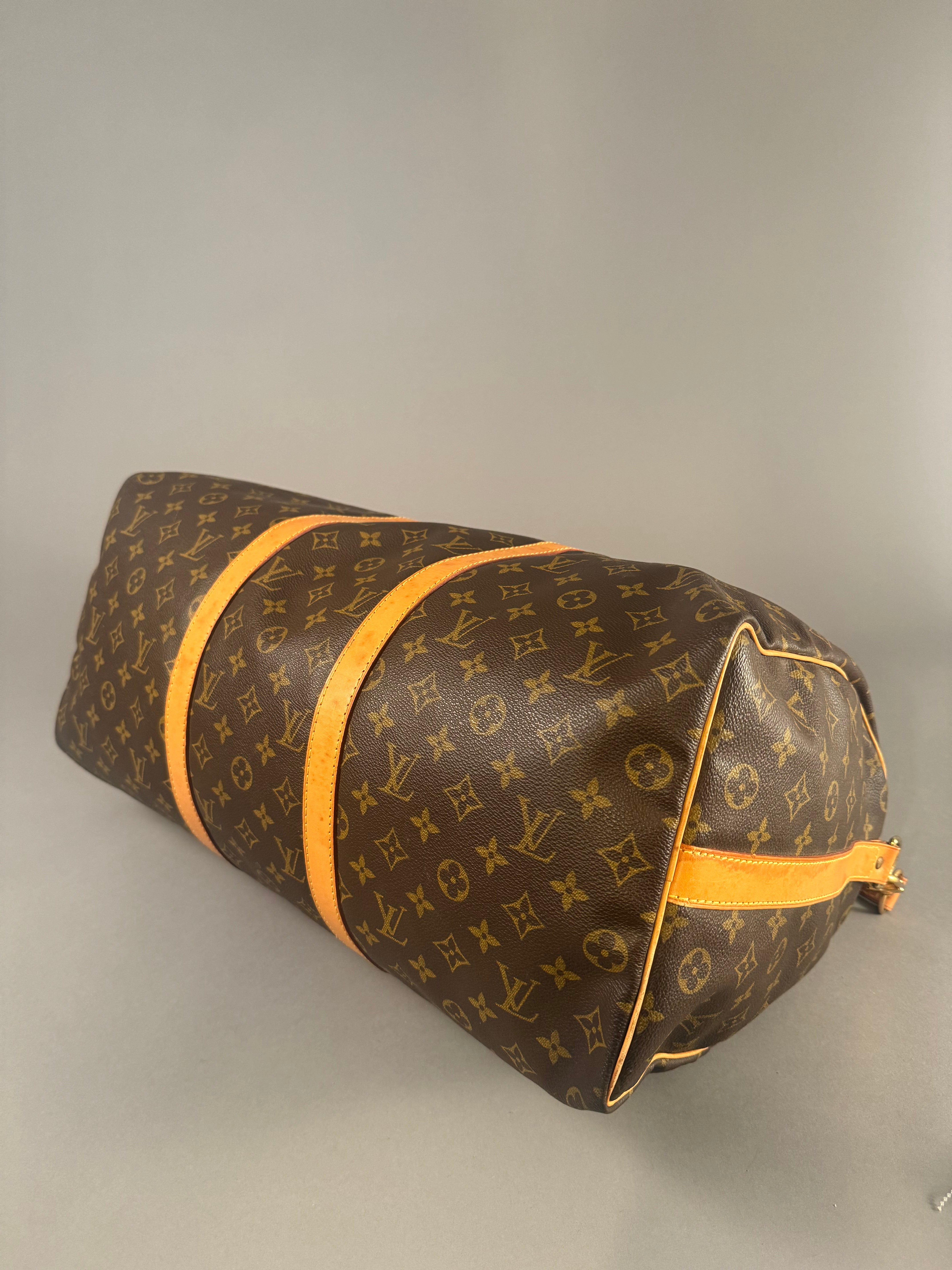 10268 Authentic Pre-loved Louis Vuitton Keepall Bandouliere 50 in Monogram Canvas