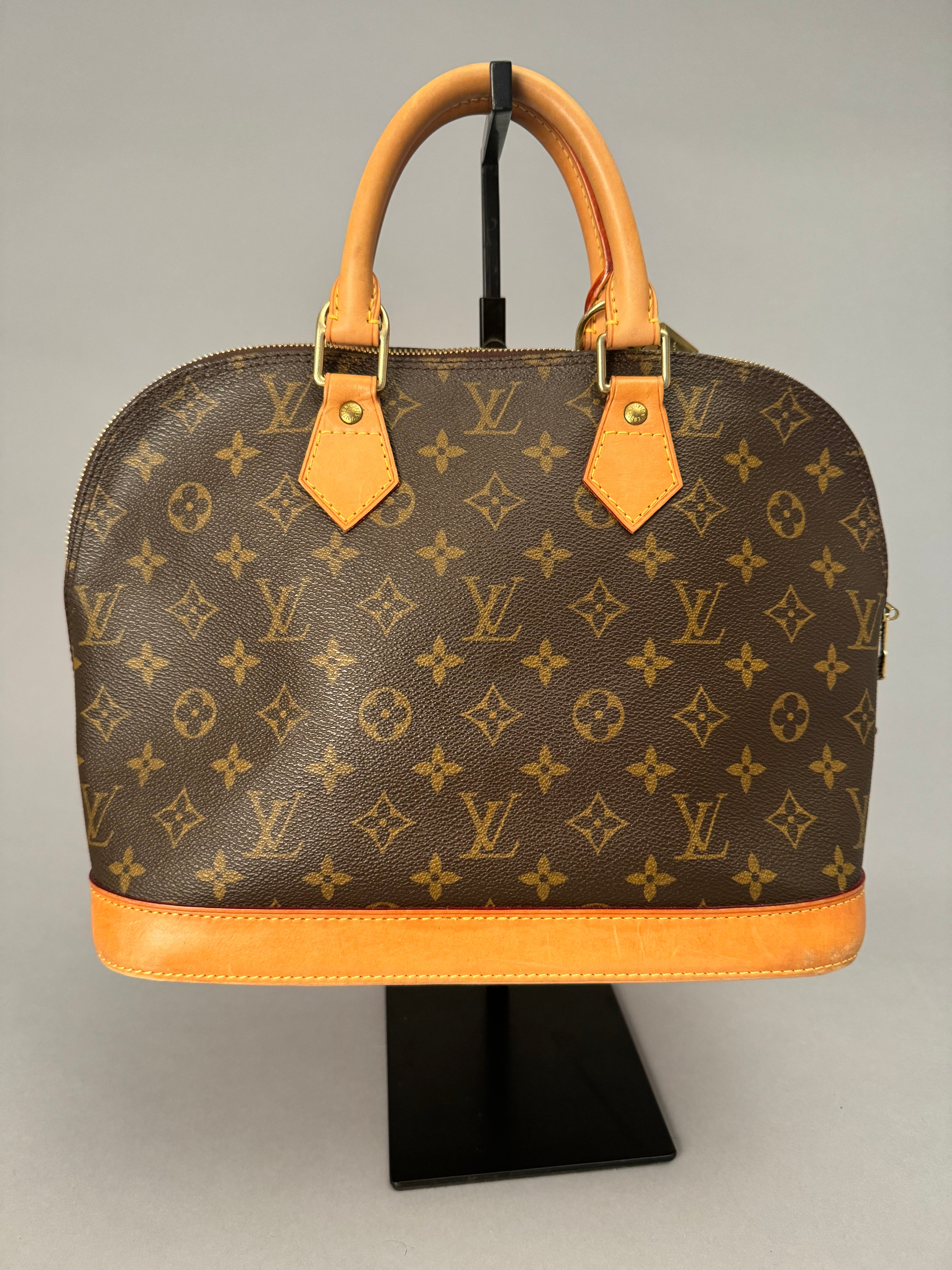 Authentic Pre-Loved Louis Vuitton Alma PM Monogram CT0079