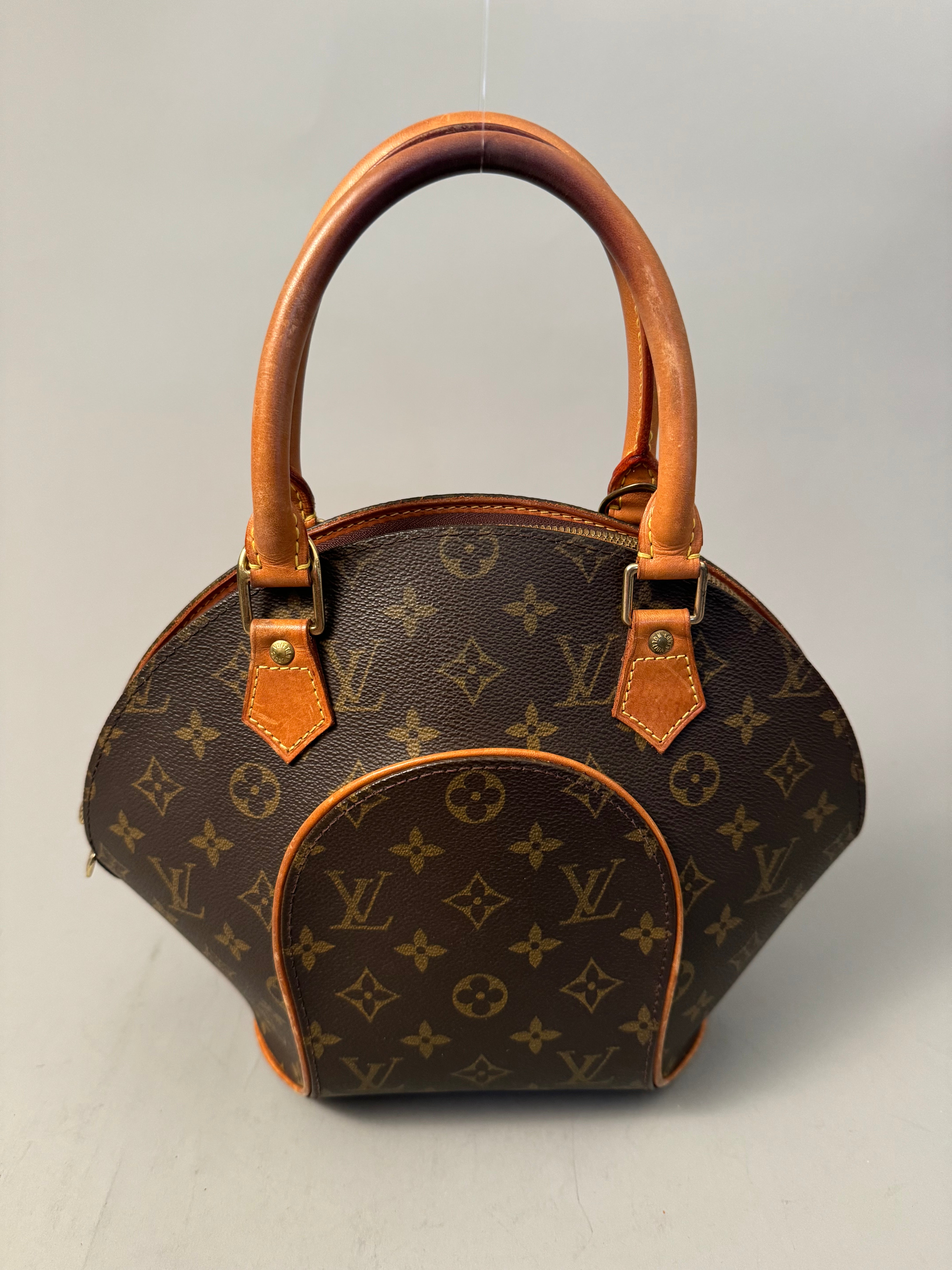 10172 Authentic Pre-loved Louis Vuitton Ellipse PM in Monogram Canvas