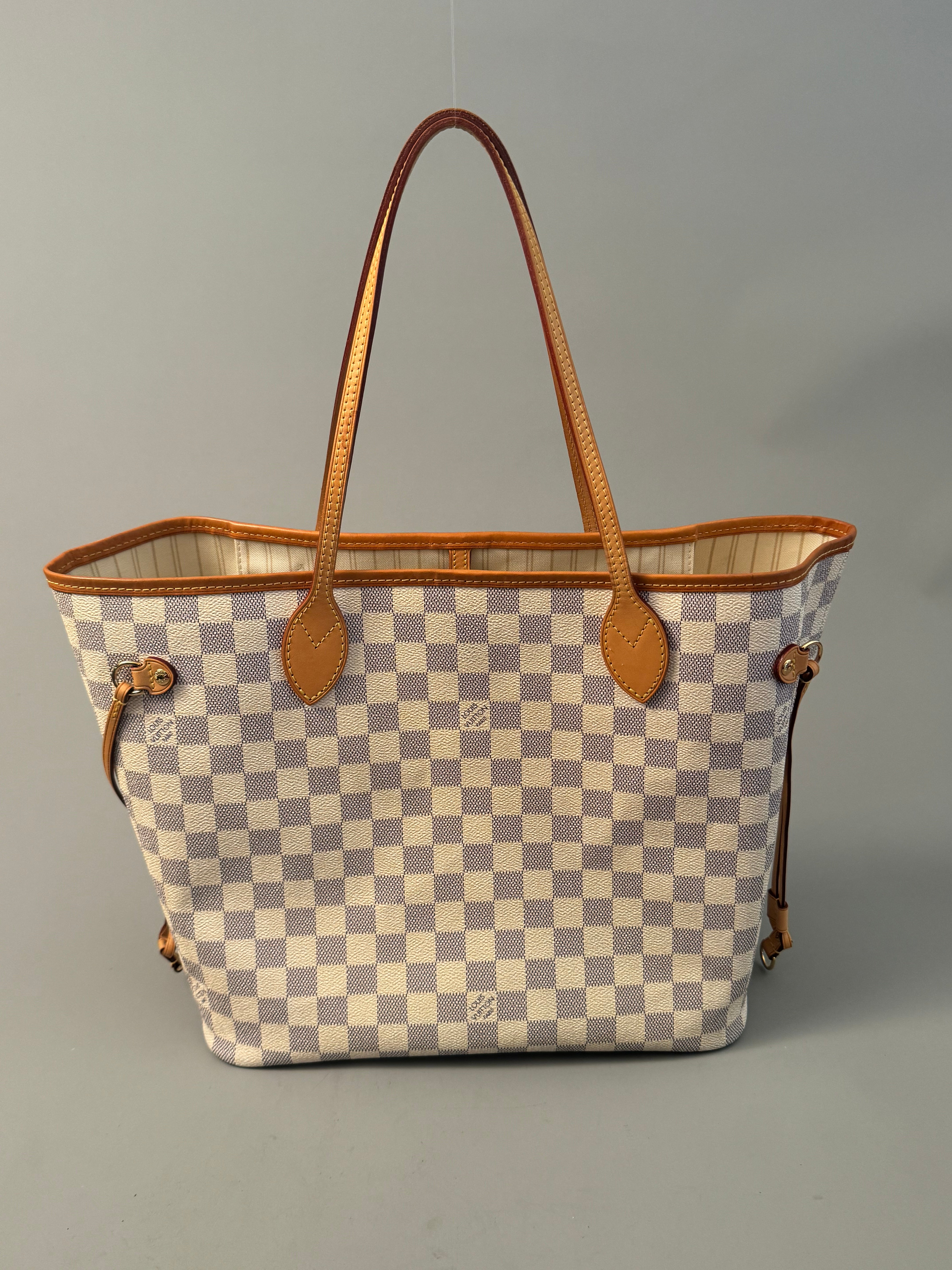 10225 Authentic Pre-loved Louis Vuitton Neverfull MM in Azur Canvas