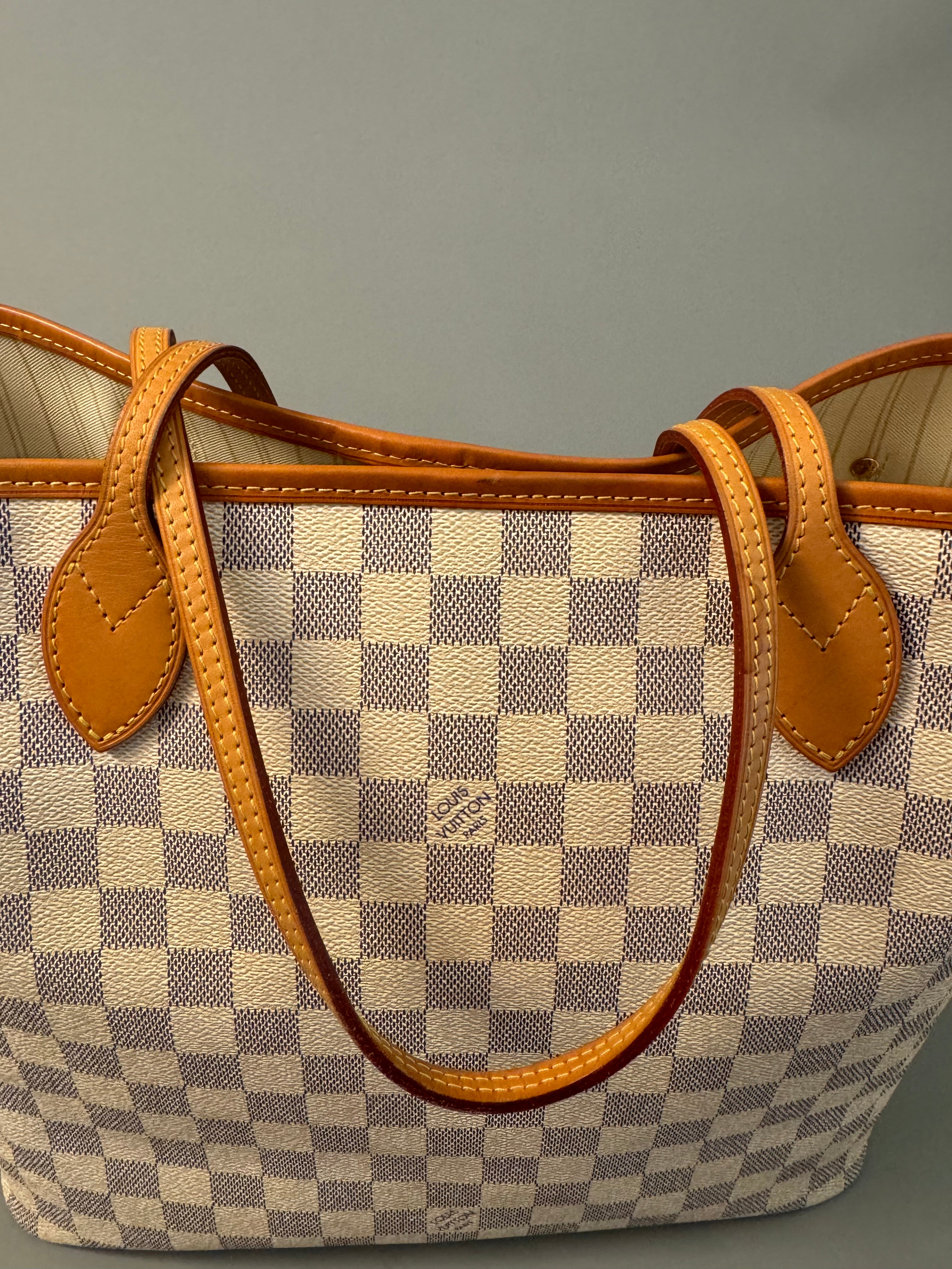 10225 Authentic Pre-loved Louis Vuitton Neverfull MM in Azur Canvas