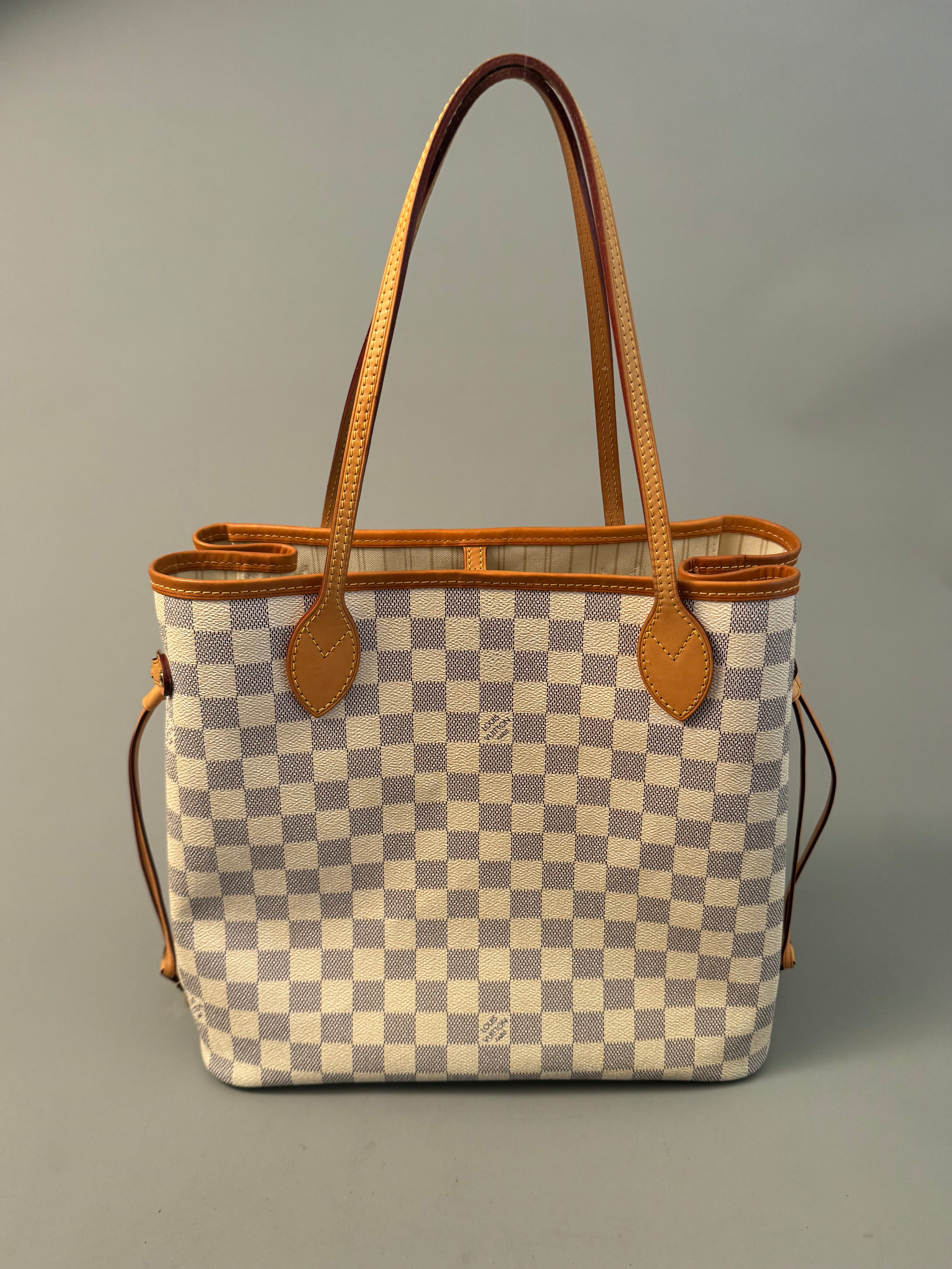 10225 Authentic Pre-loved Louis Vuitton Neverfull MM in Azur Canvas