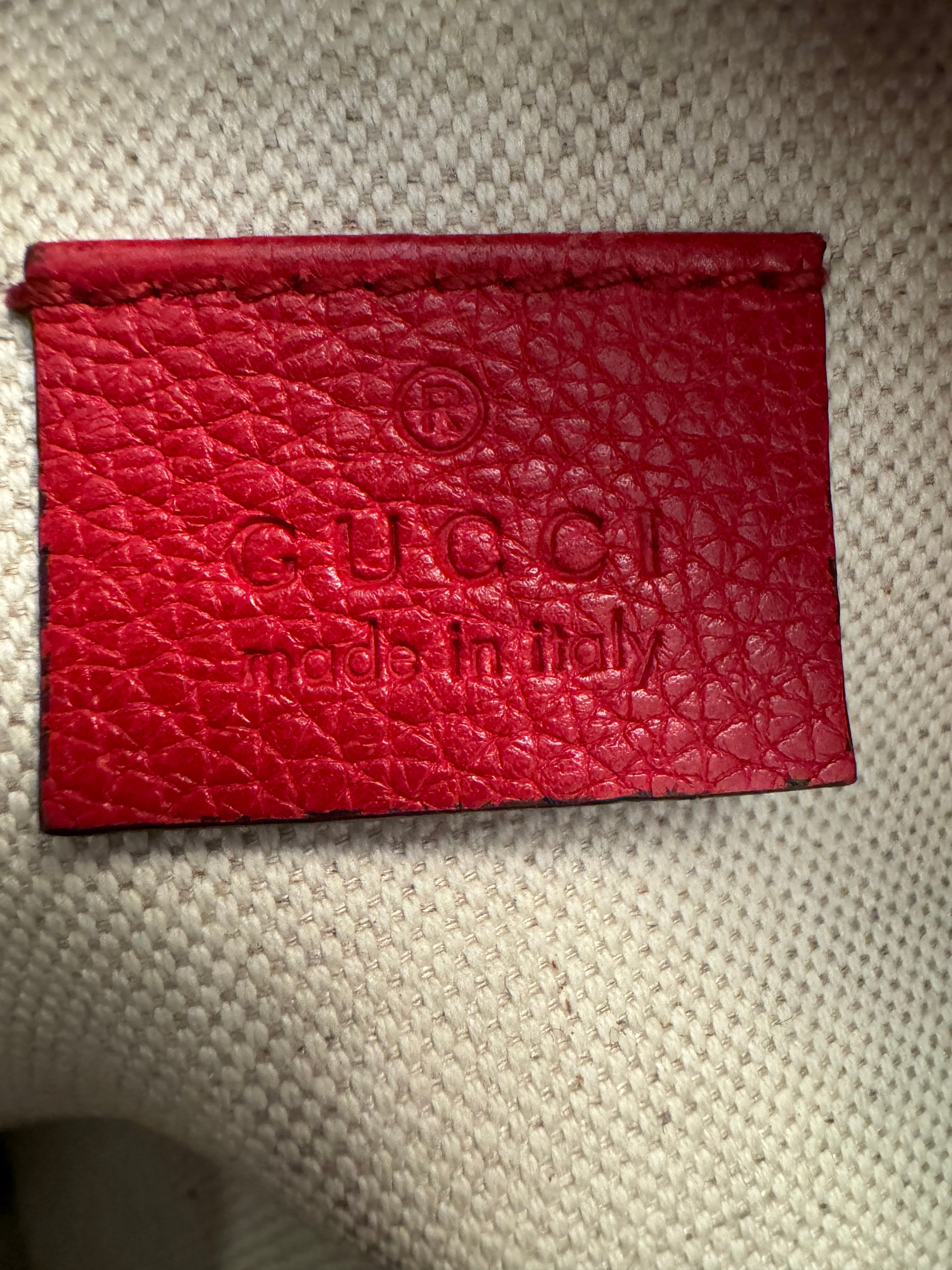 10229 Authentic Pre-Loved Gucci Bumbag in Red Leather H023687211