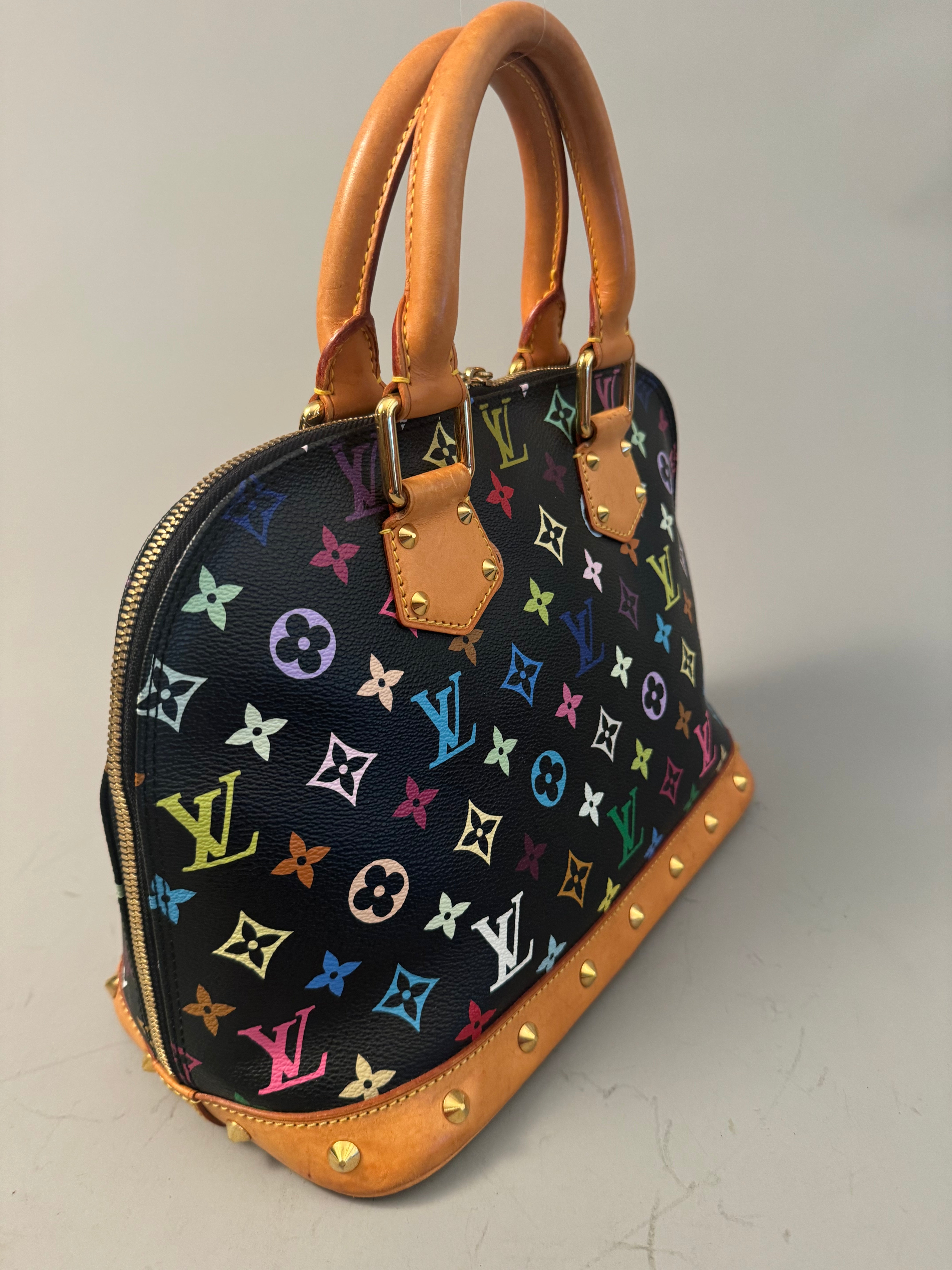 10231 Authentic Pre-loved Louis Vuitton Alma in Black Multicolor Canvas