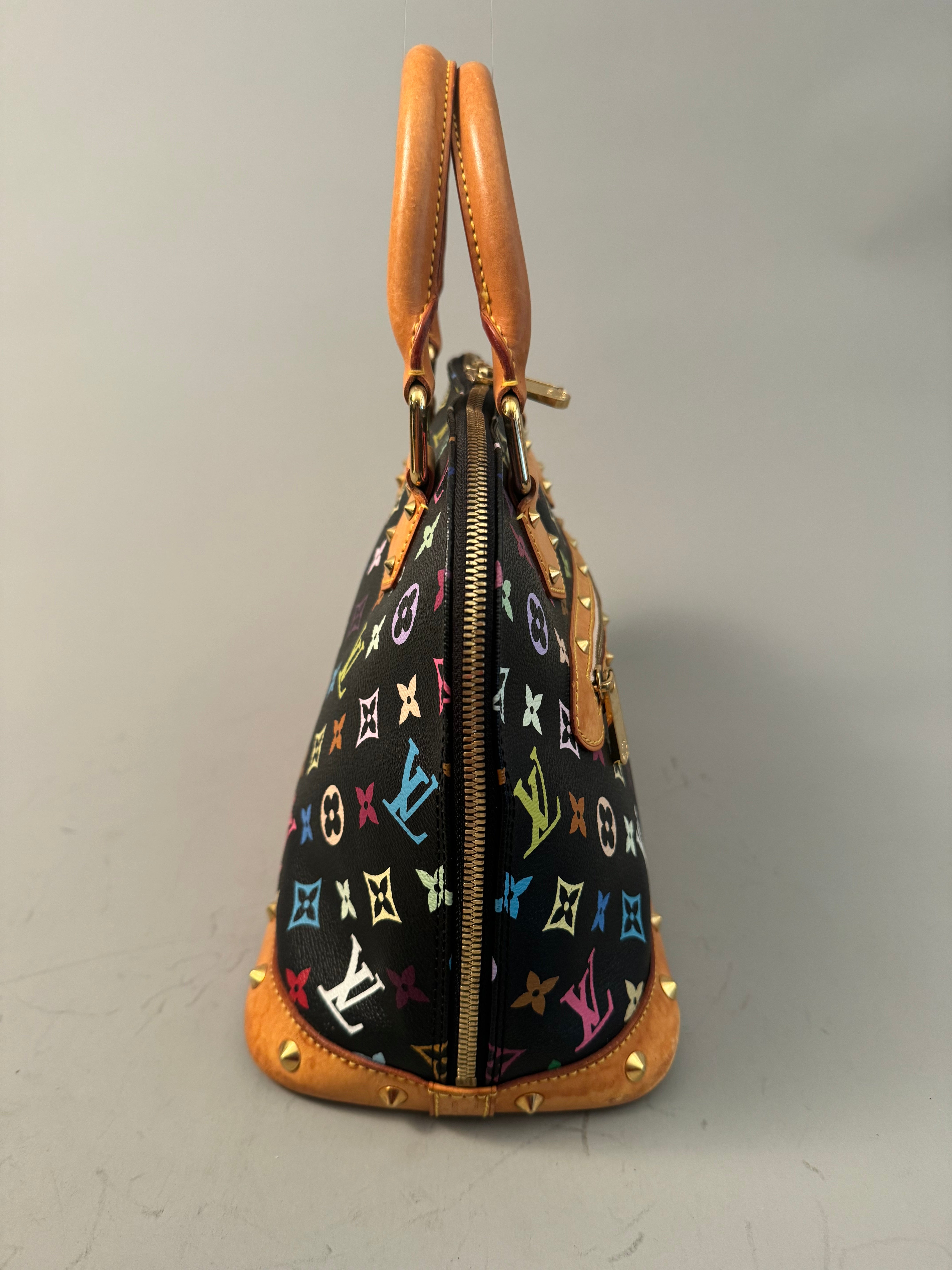 10231 Authentic Pre-loved Louis Vuitton Alma in Black Multicolor Canvas