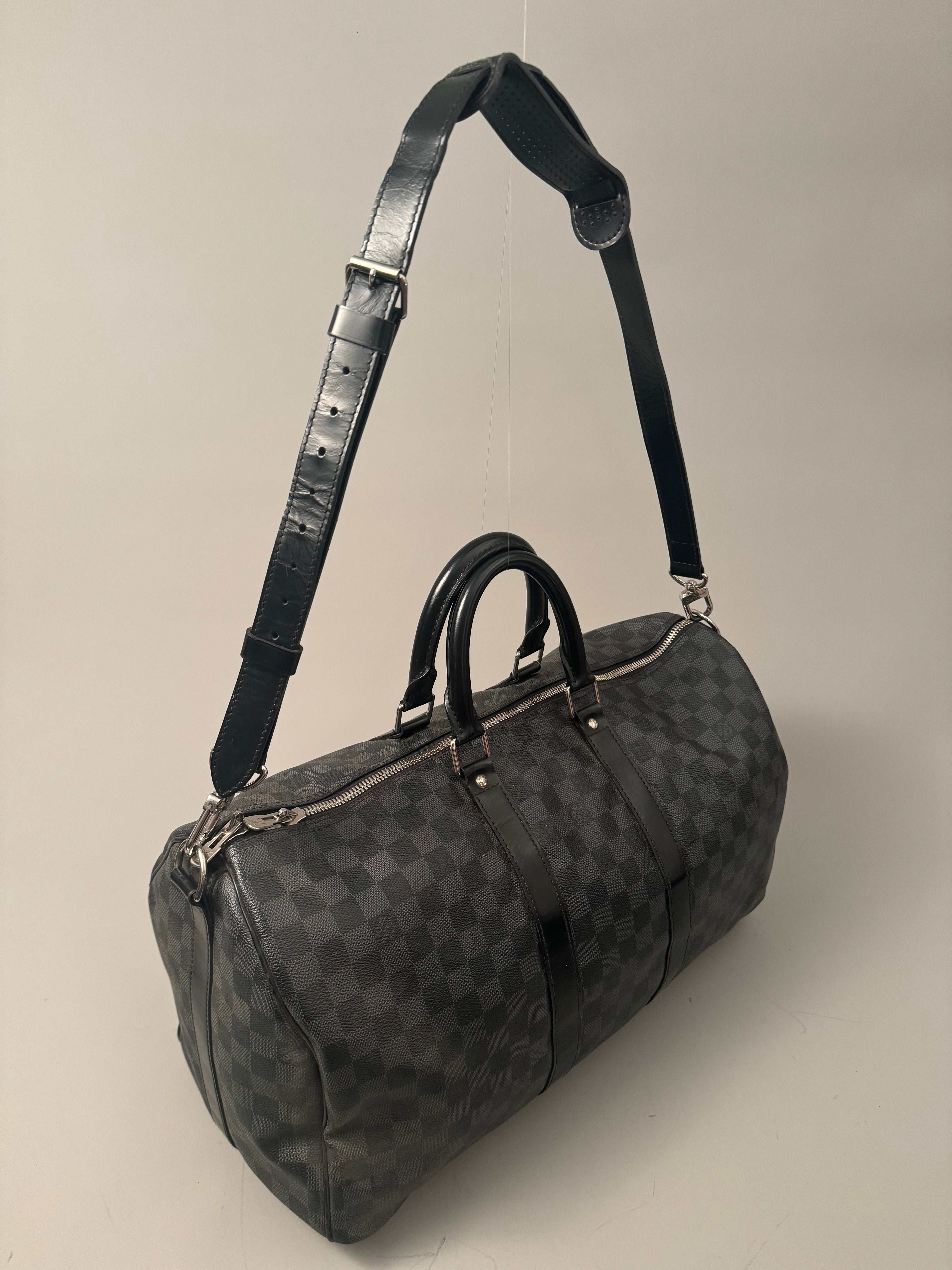 10237 Authentic Pre-Loved Louis Vuitton Keepall Bandouliere 45 in Damier Graphite Canvas