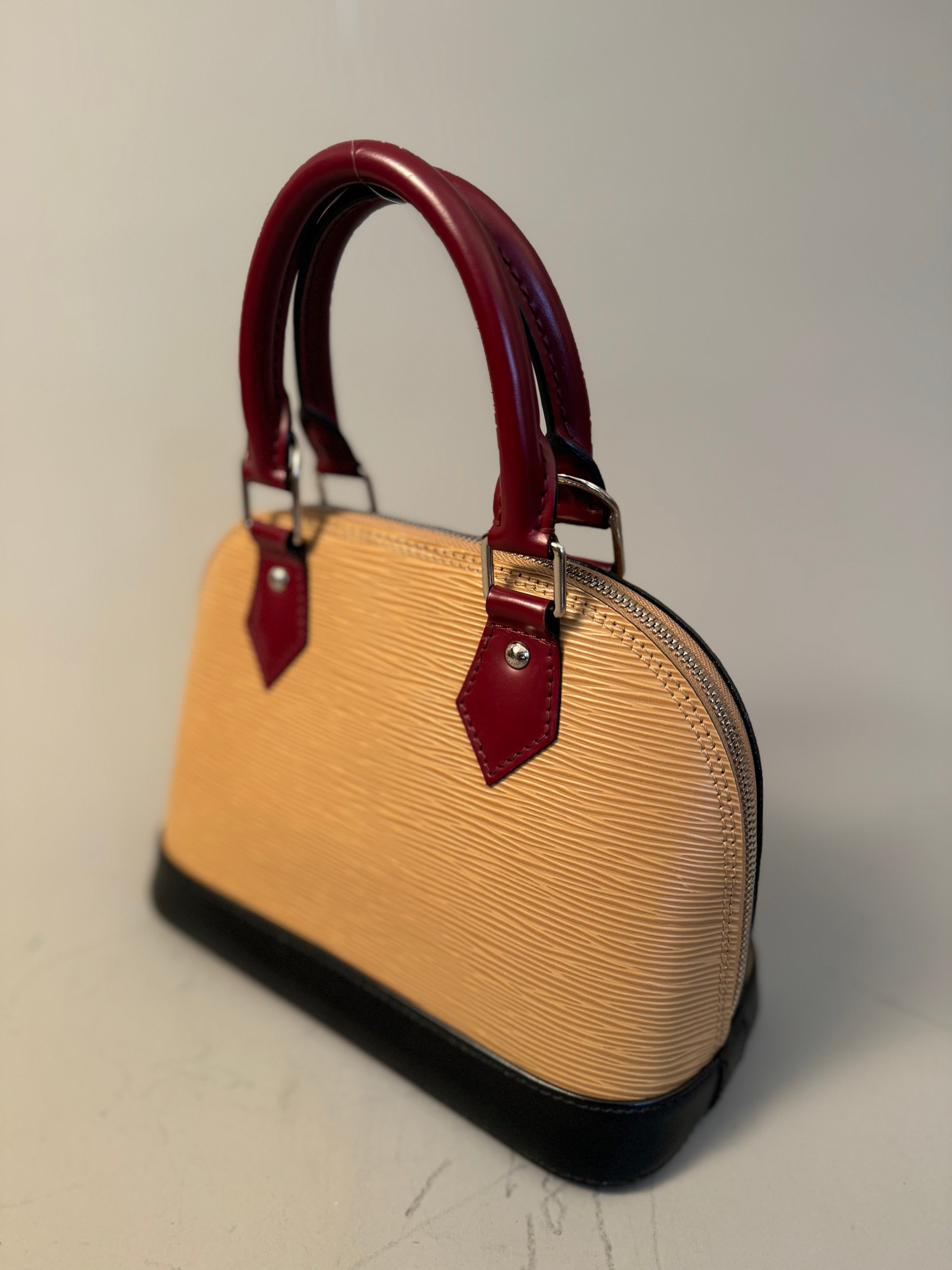 10242 Authentic Pre-loved Louis Vuitton Alma BB in Multicolor Epi Leather