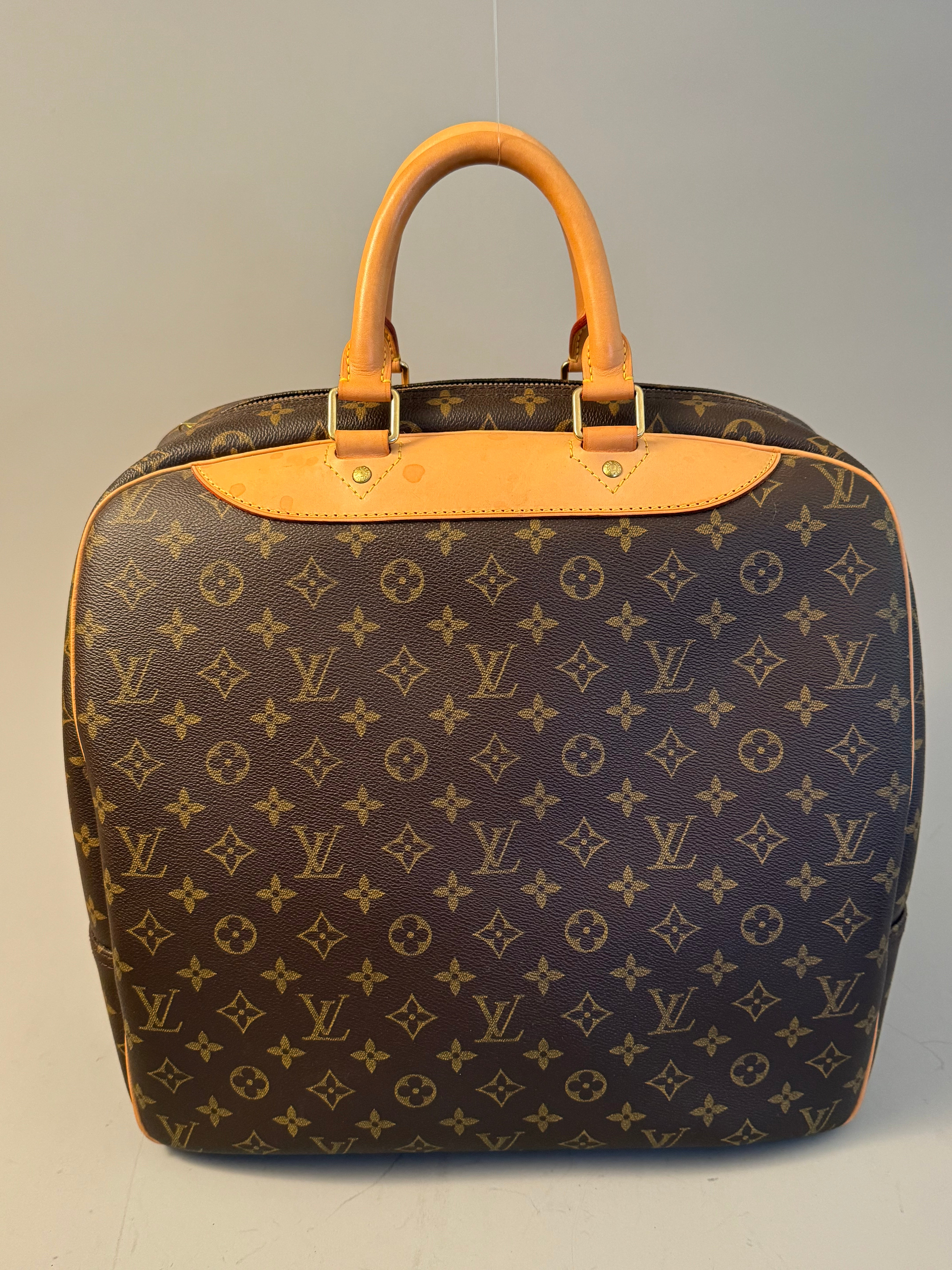 10250 Authentic Pre Loved Louis Vuitton Evasion Monogram