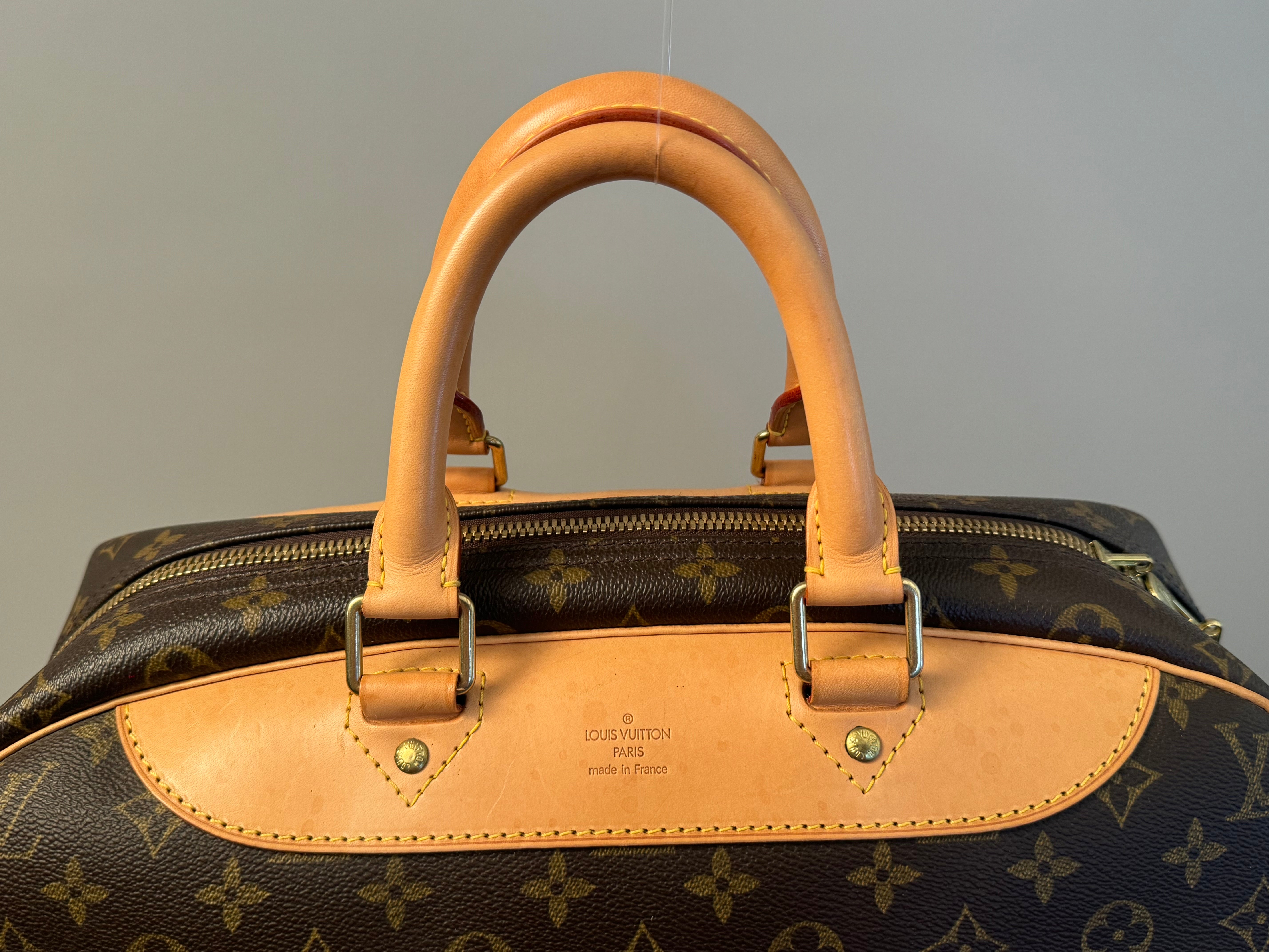 10250 Authentic Pre Loved Louis Vuitton Evasion Monogram