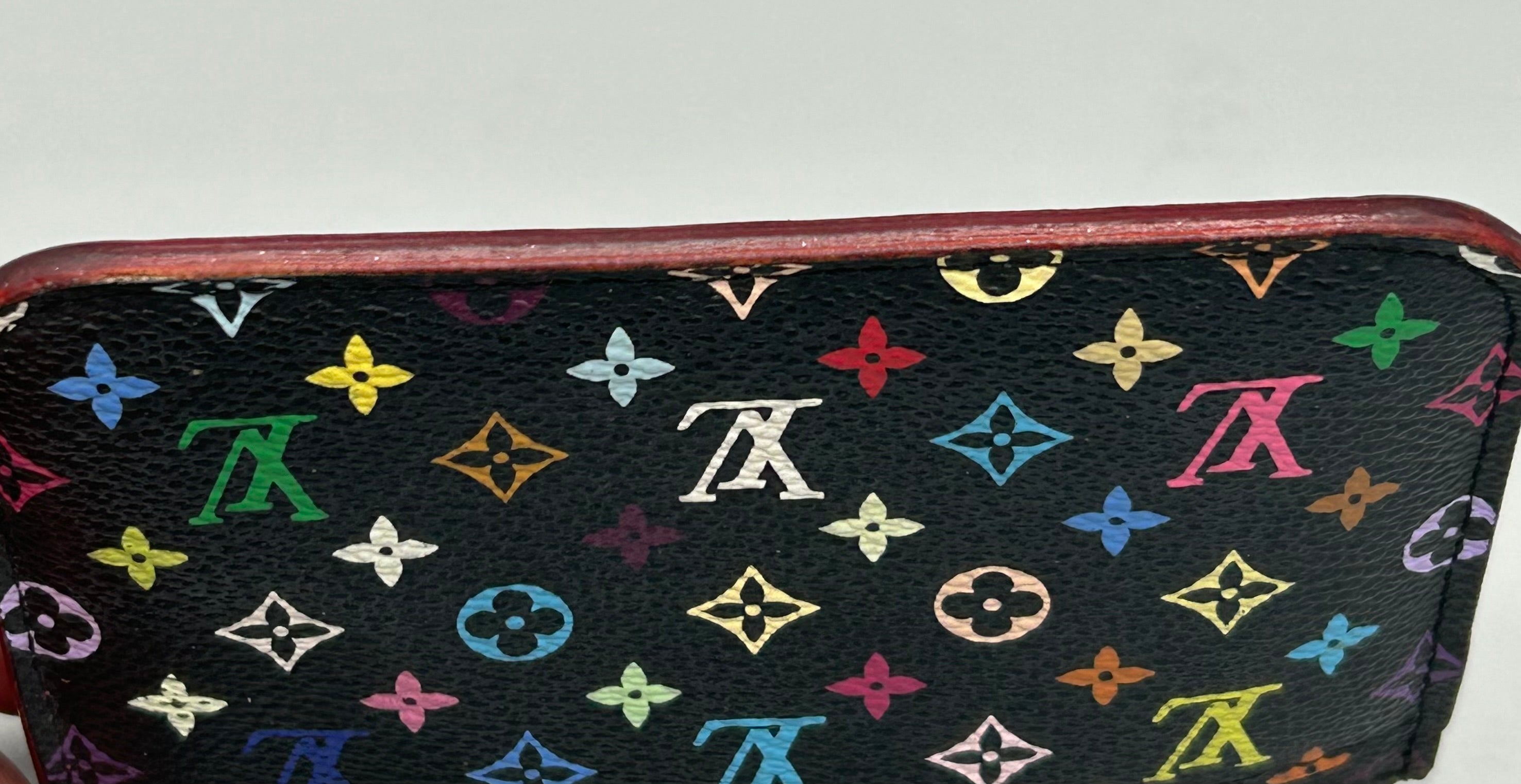 10064 Authentic Pre-loved Louis Vuitton Key Cles in Multi-Color Black Canvas