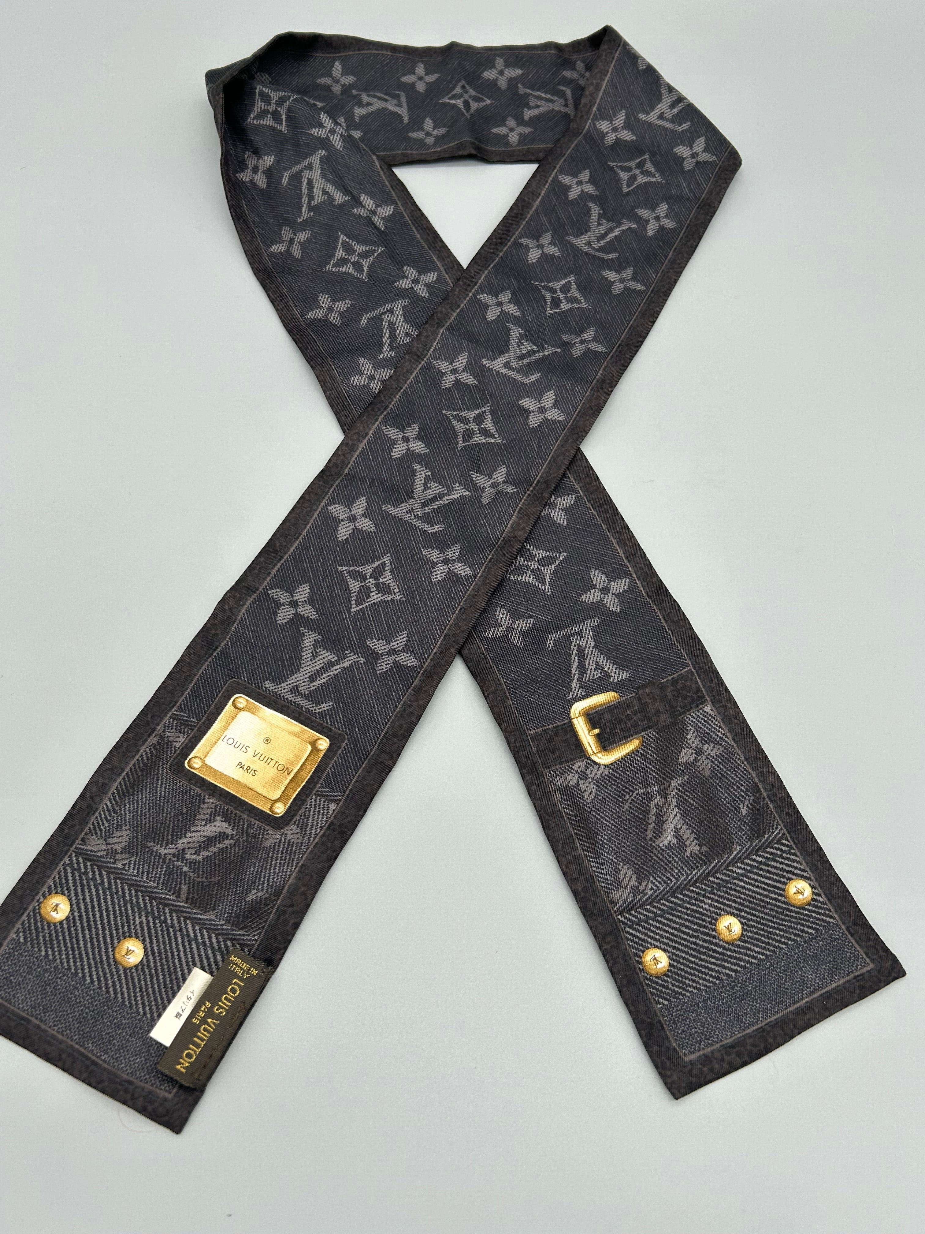 10062 Authentic Pre-Loved Louis Vuitton Twilly in Black Monogram fabric