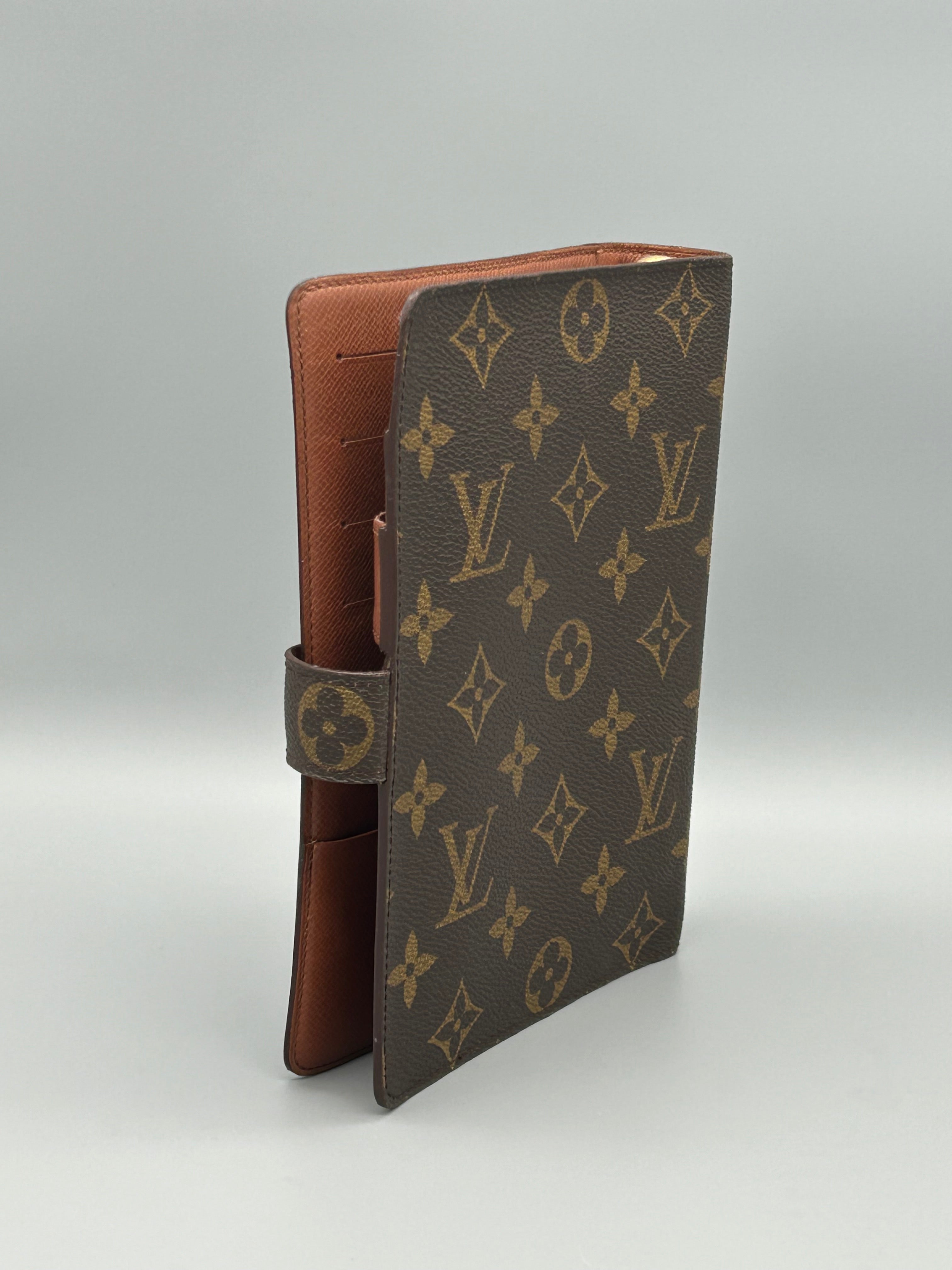 10101 Authentic Pre-loved Louis Vuitton Agenda MM in Monogram Canvas