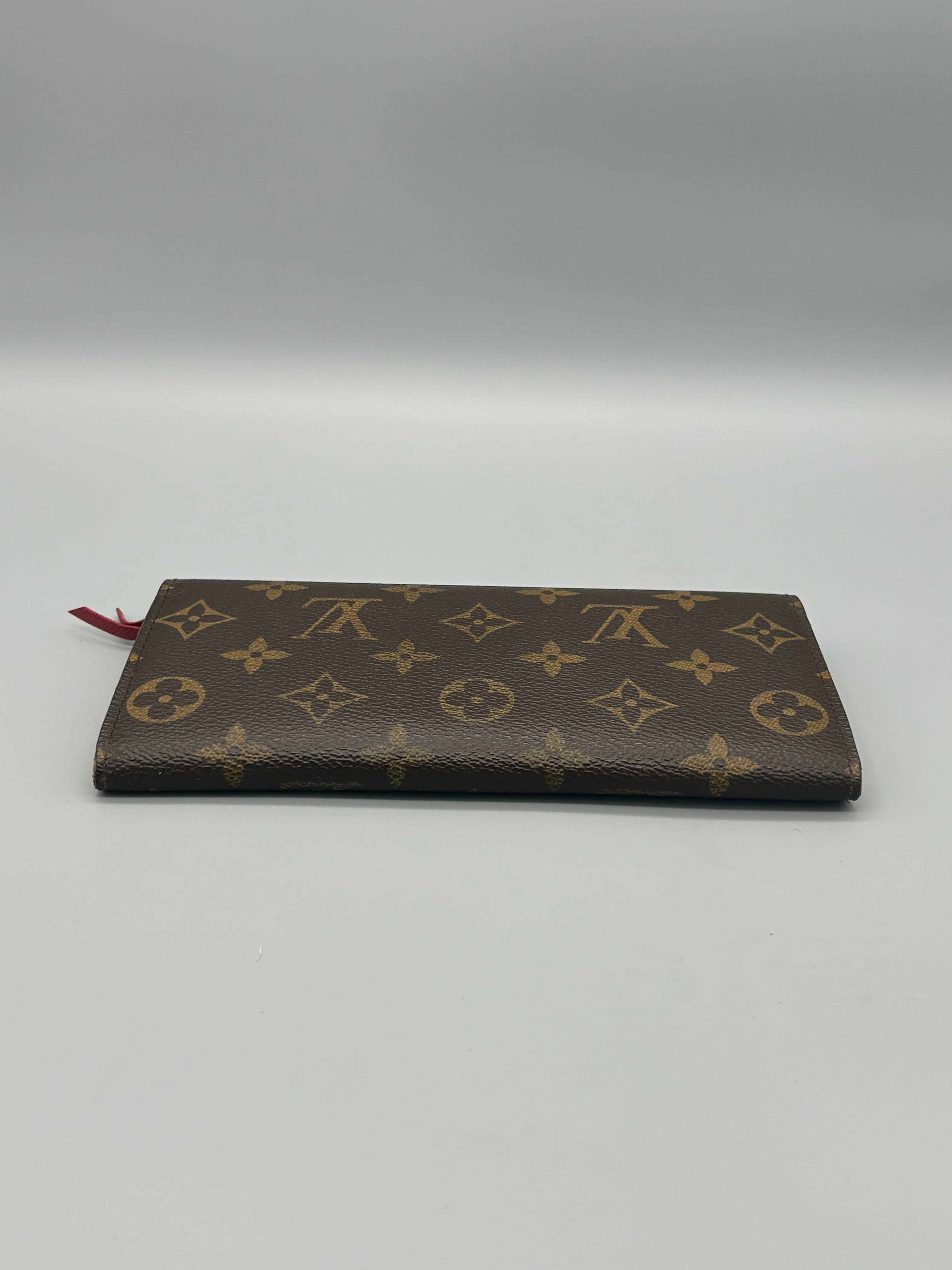 10103 Authentic Pre-loved Louis Vuitton Emilie Wallet in Monogram Canvas