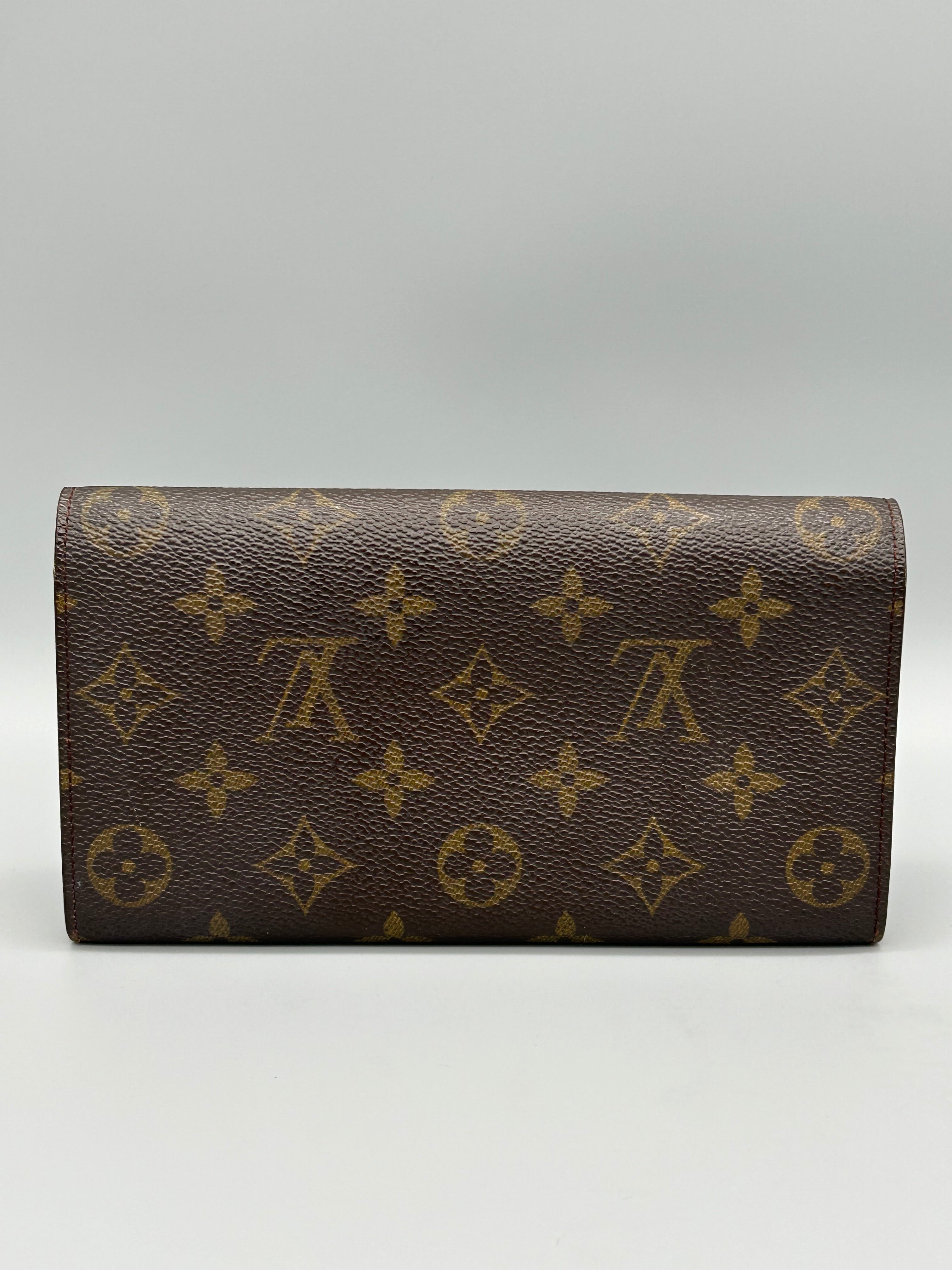 10106 Authentic Pre-loved Louis Vuitton Sarah Wallet in Monogram Canvas