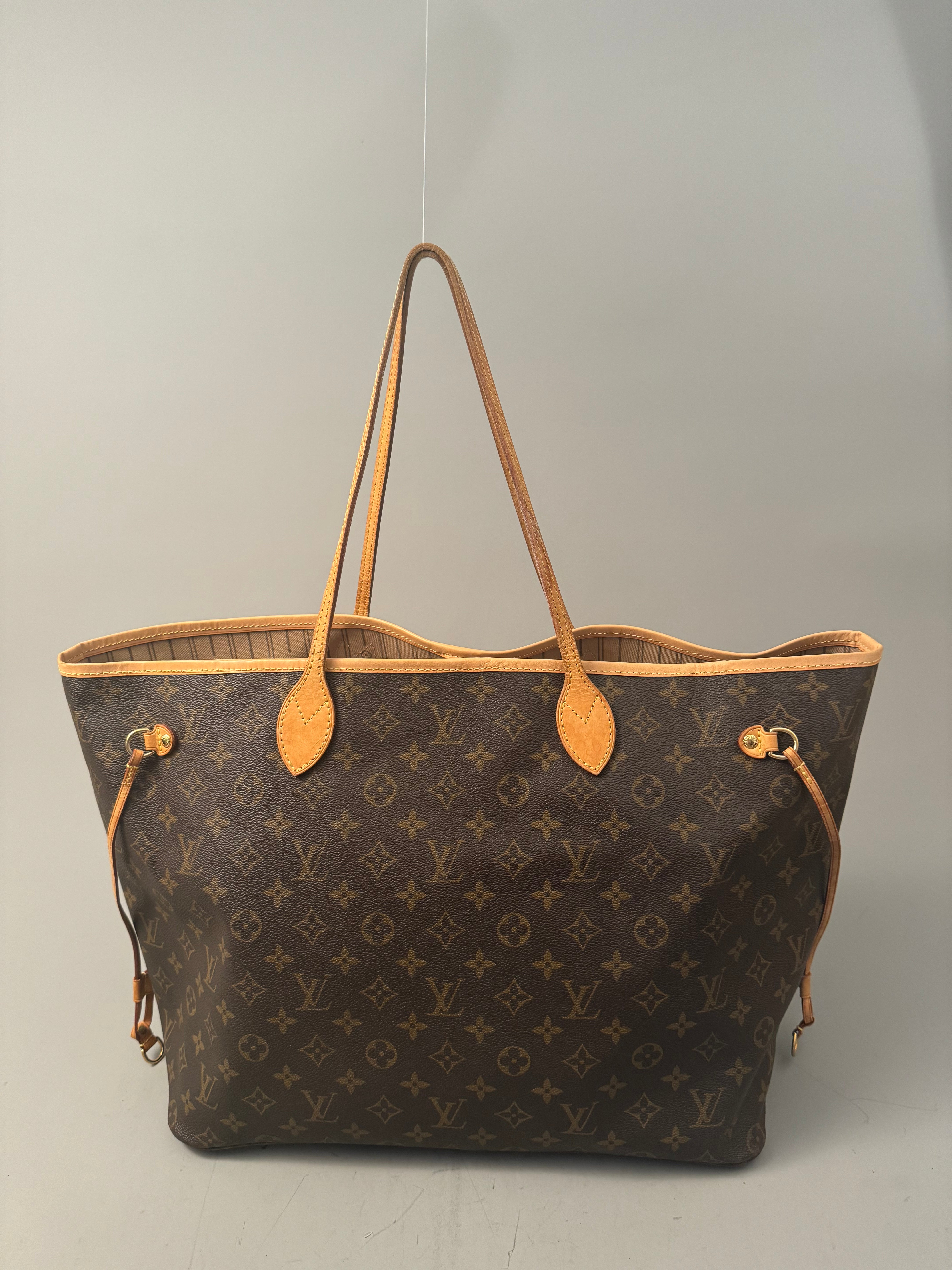 10127 Authentic Pre-loved Louis Vuitton Neverfull GM in Monogram canvas