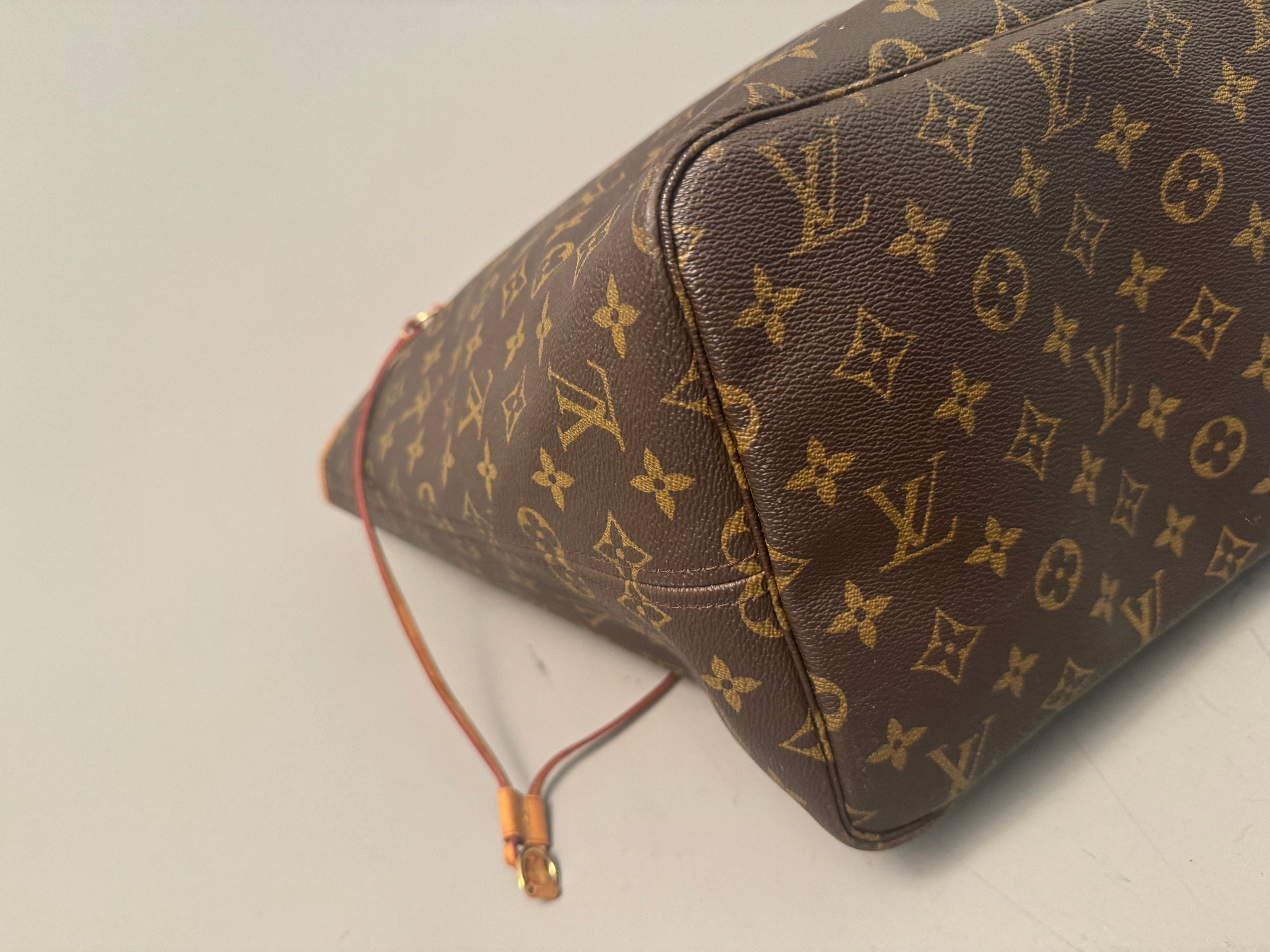 10128 Authentic Pre-loved Louis Vuitton Neverfull GM in Monogram Canvas