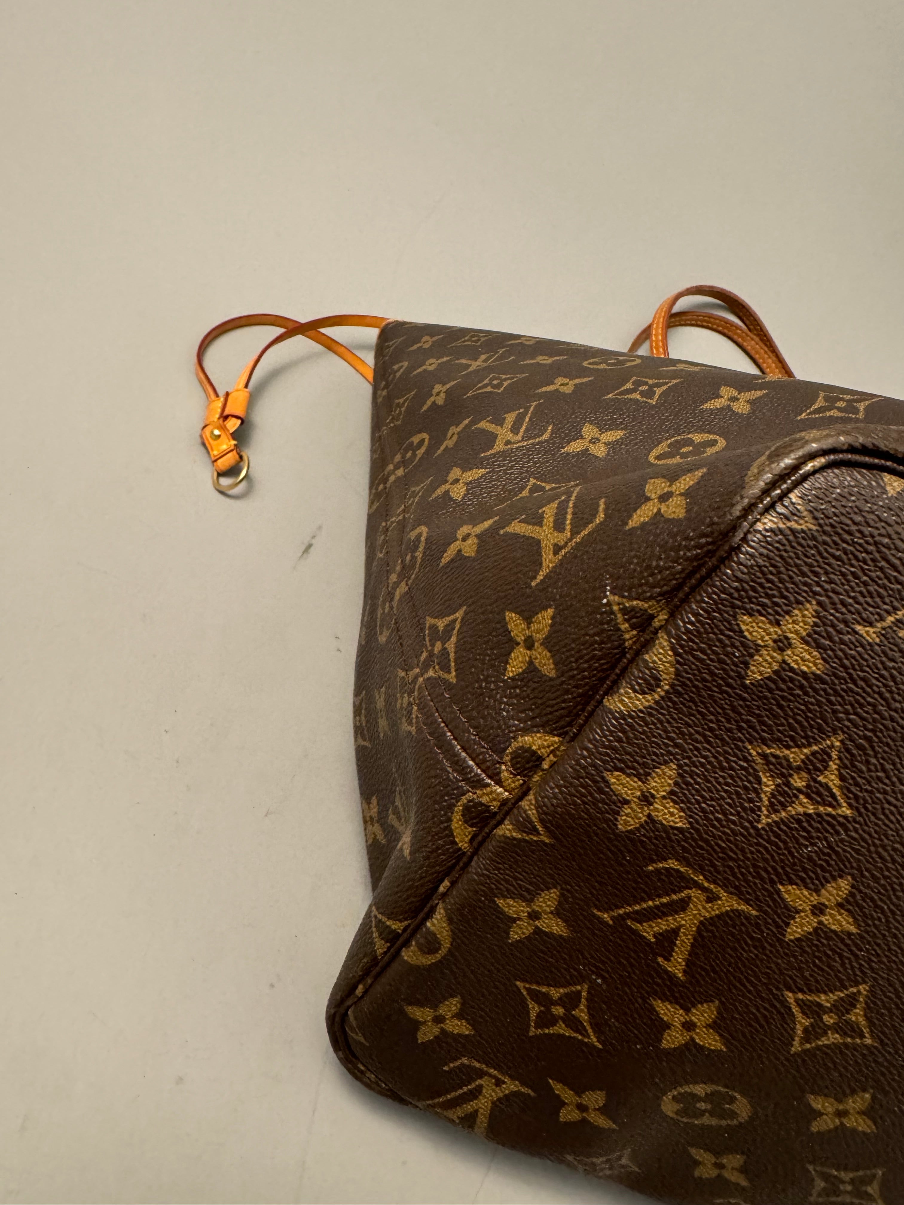 10128 Authentic Pre-loved Louis Vuitton Neverfull GM in Monogram Canvas