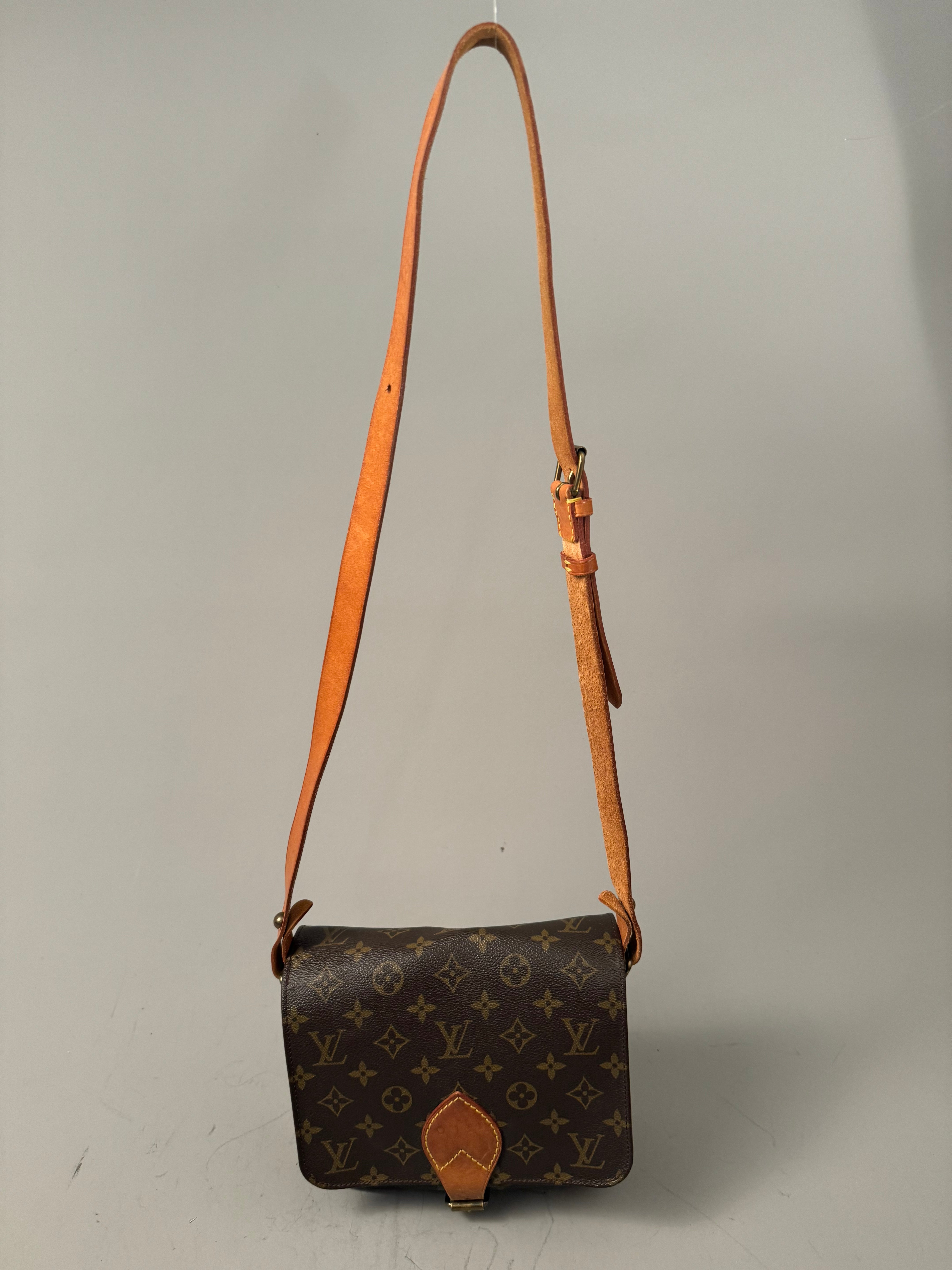 10166 Authentic Pre-loved Louis Vuitton Cartouchiere in Monogram Canvas