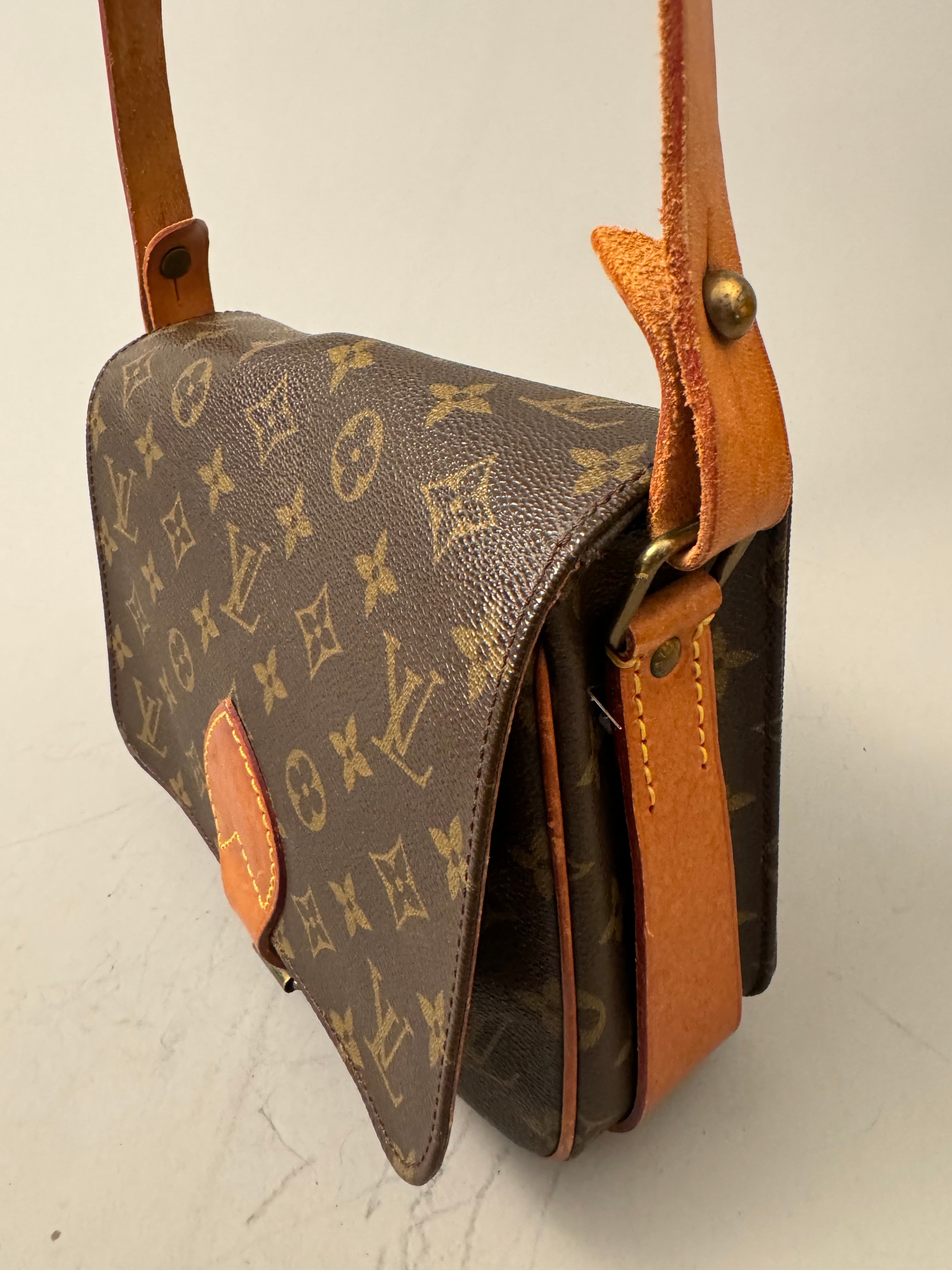 10166 Authentic Pre-loved Louis Vuitton Cartouchiere in Monogram Canvas