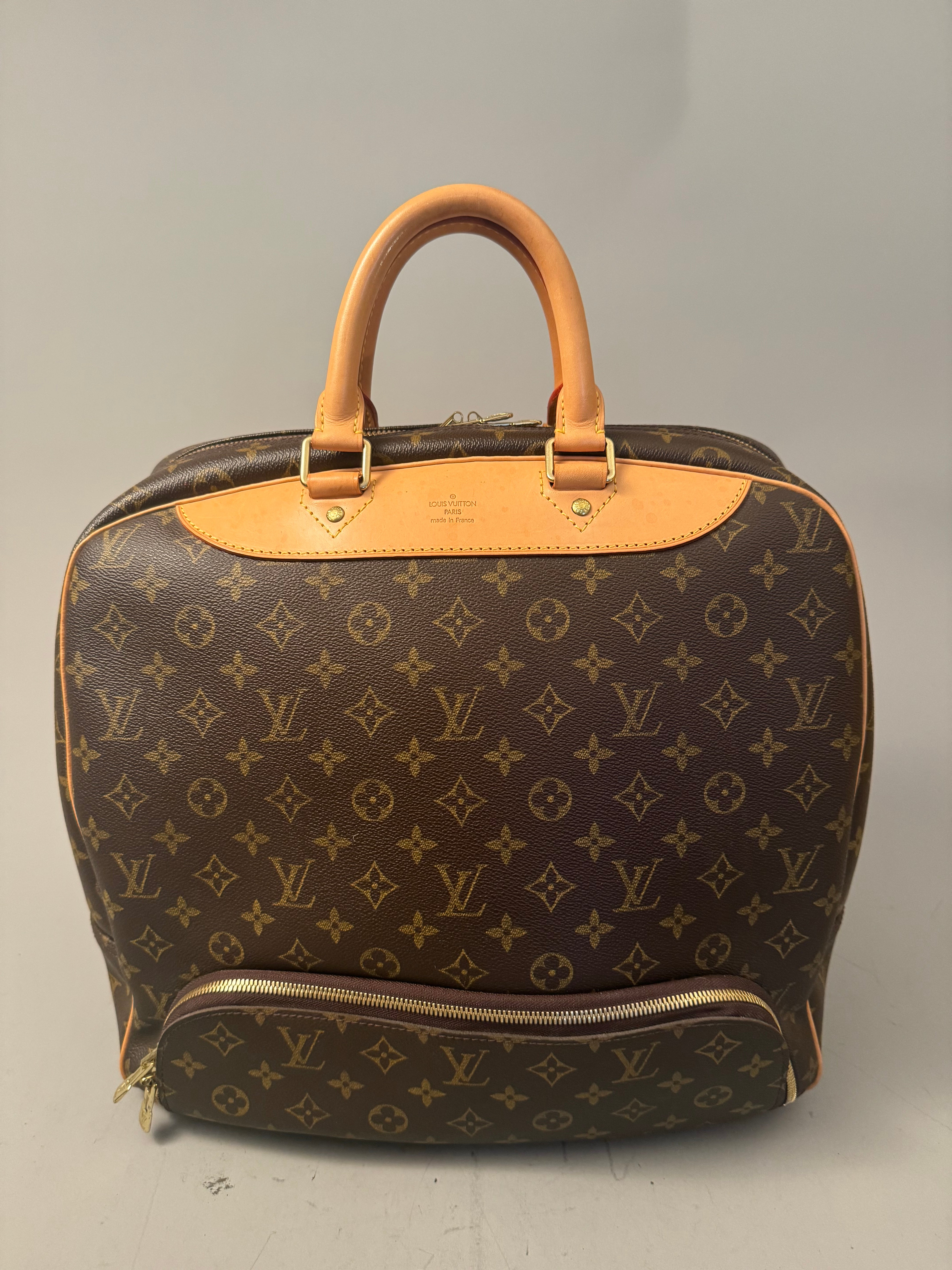 10164 Authentic Pre-loved Louis Vuitton Evasion in Monogram Canvas