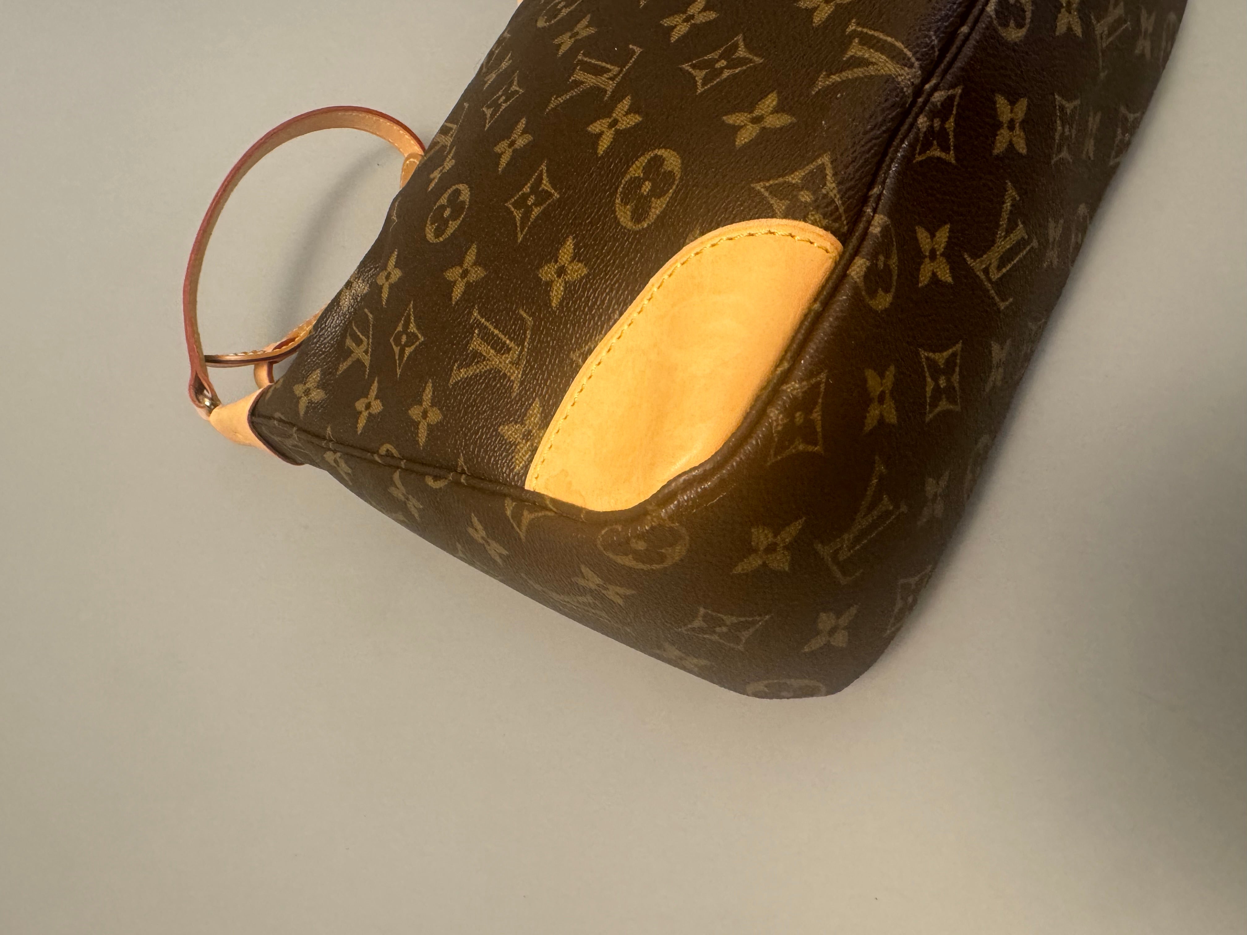 10288 Authentic Pre-loved Louis Vuitton Boulogne in Monogram Canvas in Monogram Canvas