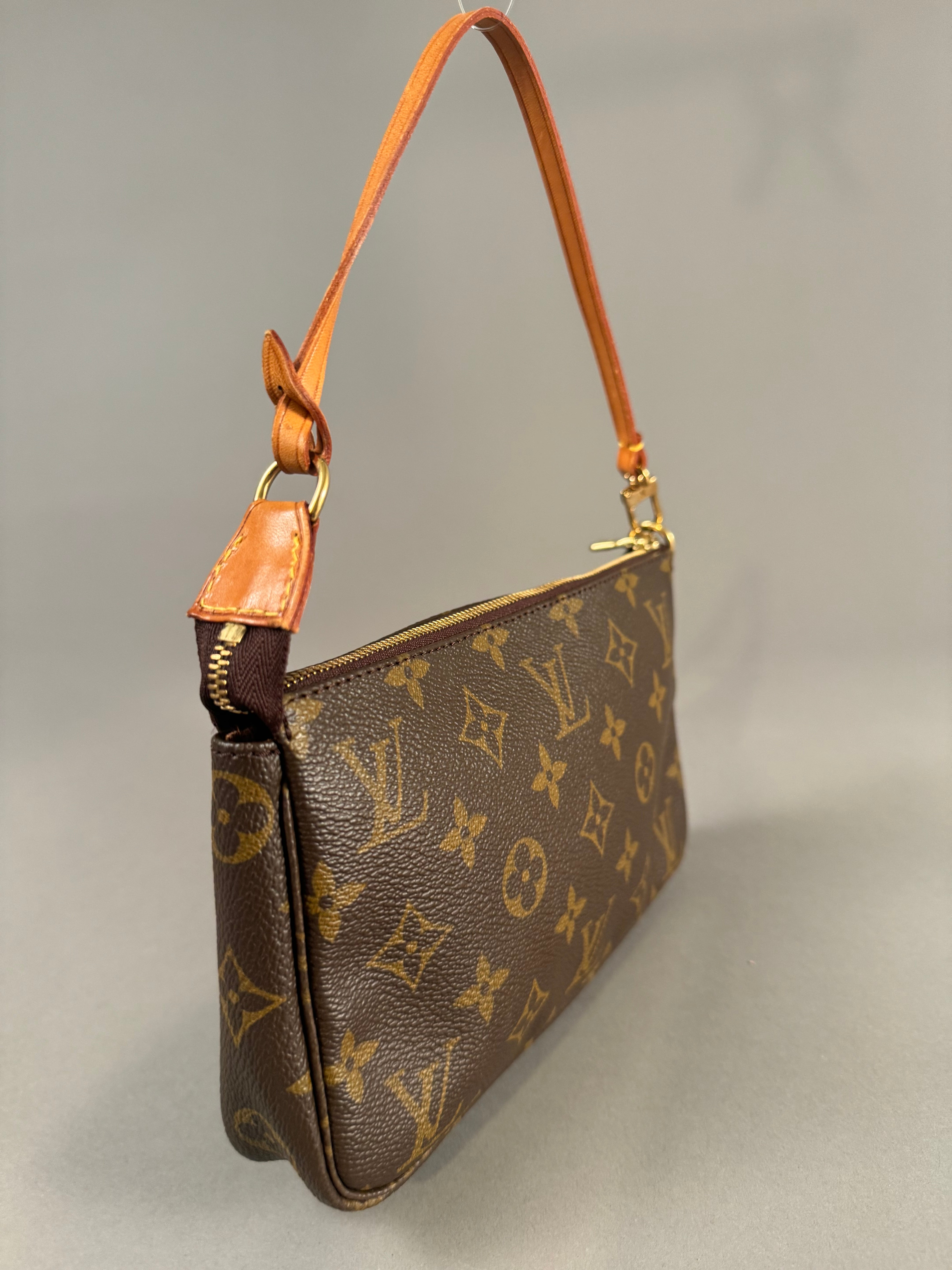 10502 Authentic Pre-loved Louis Vuitton
Mini Pochette in Damier Azur