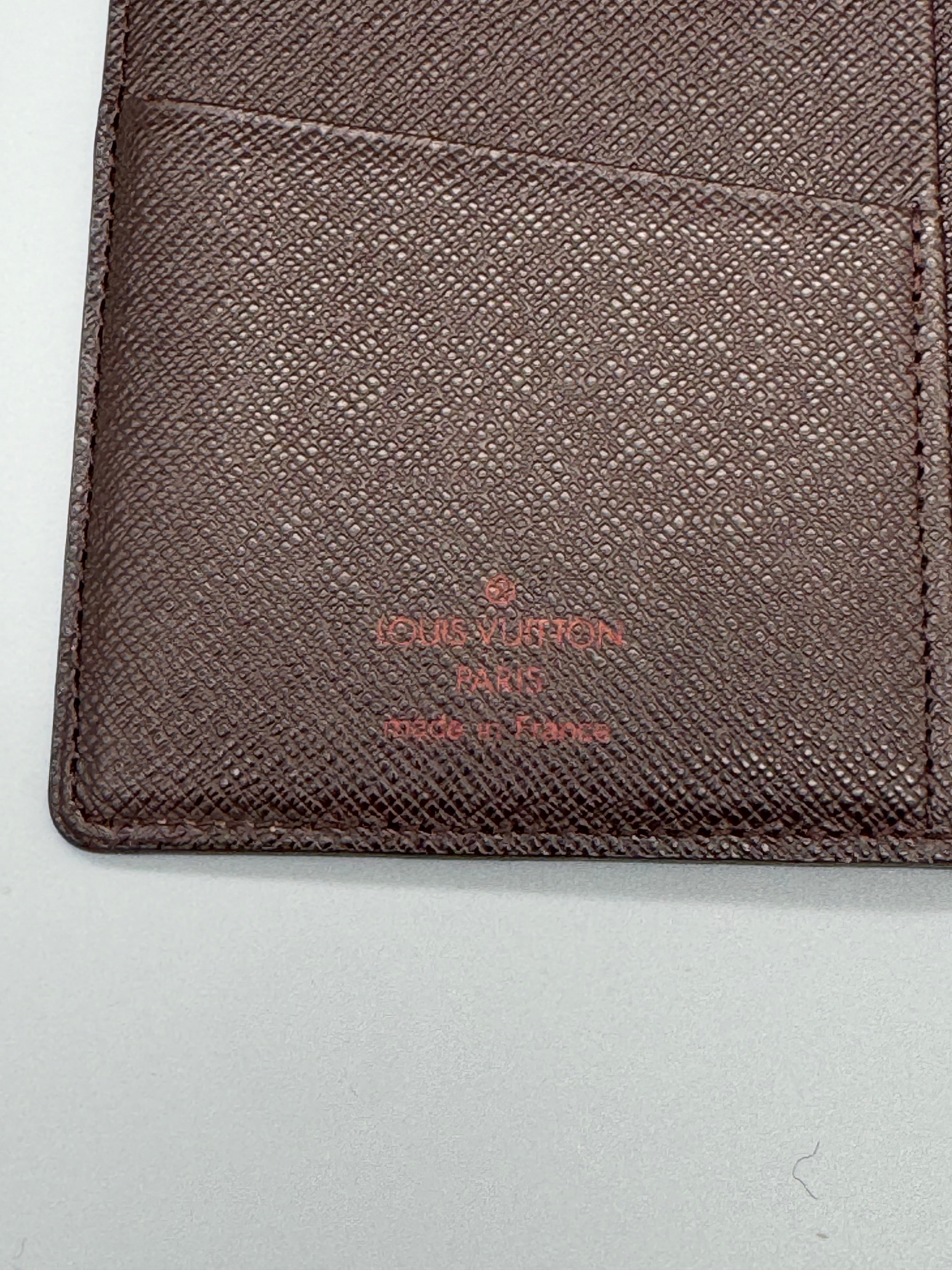 10019 Authentic Pre-Loved Louis Vuitton Bifold Bill Case in Damier Ebene Canvas