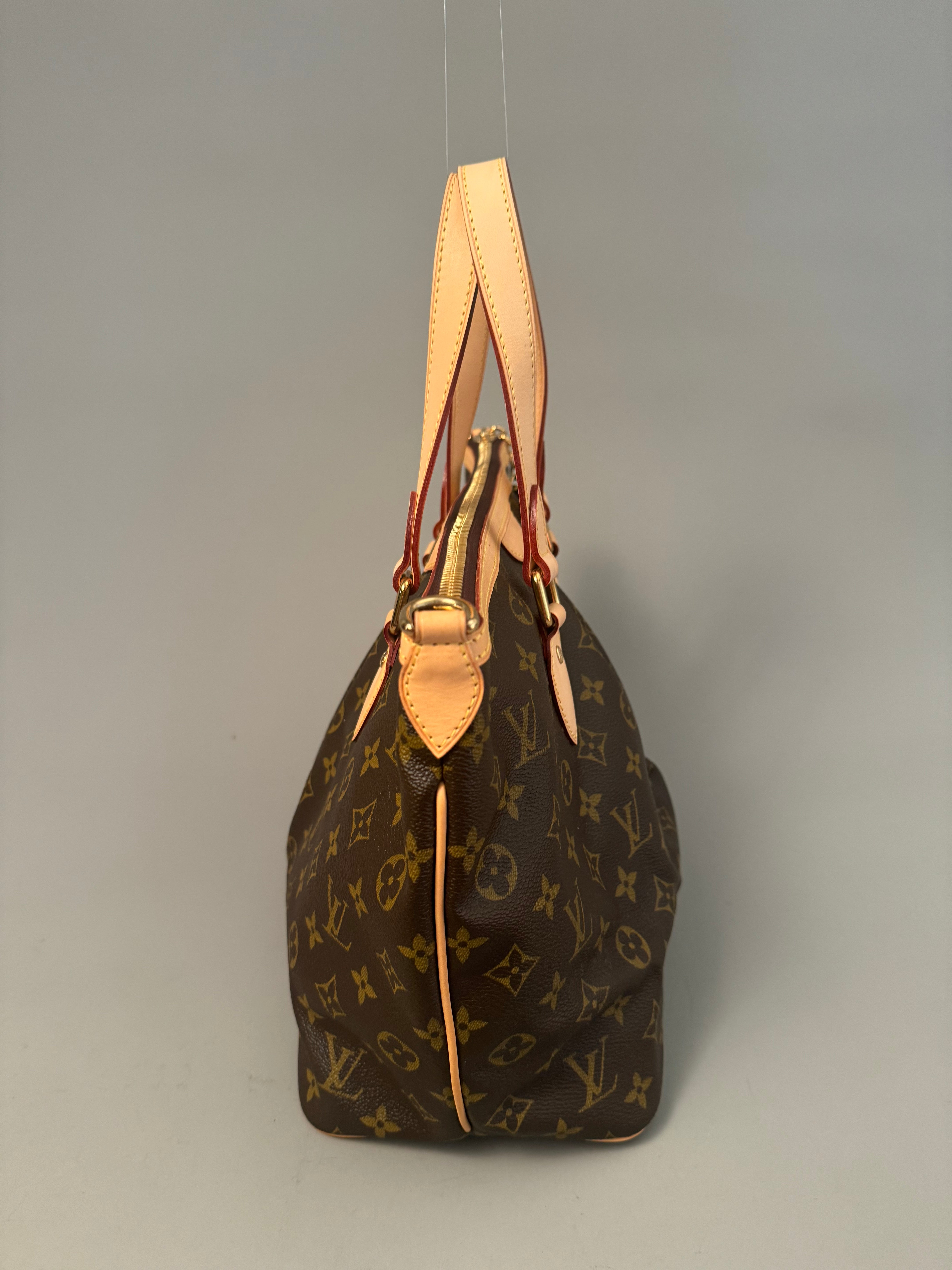 10054 Authentic Pre-loved Louis Vuitton Palermo in Monogram Canvas