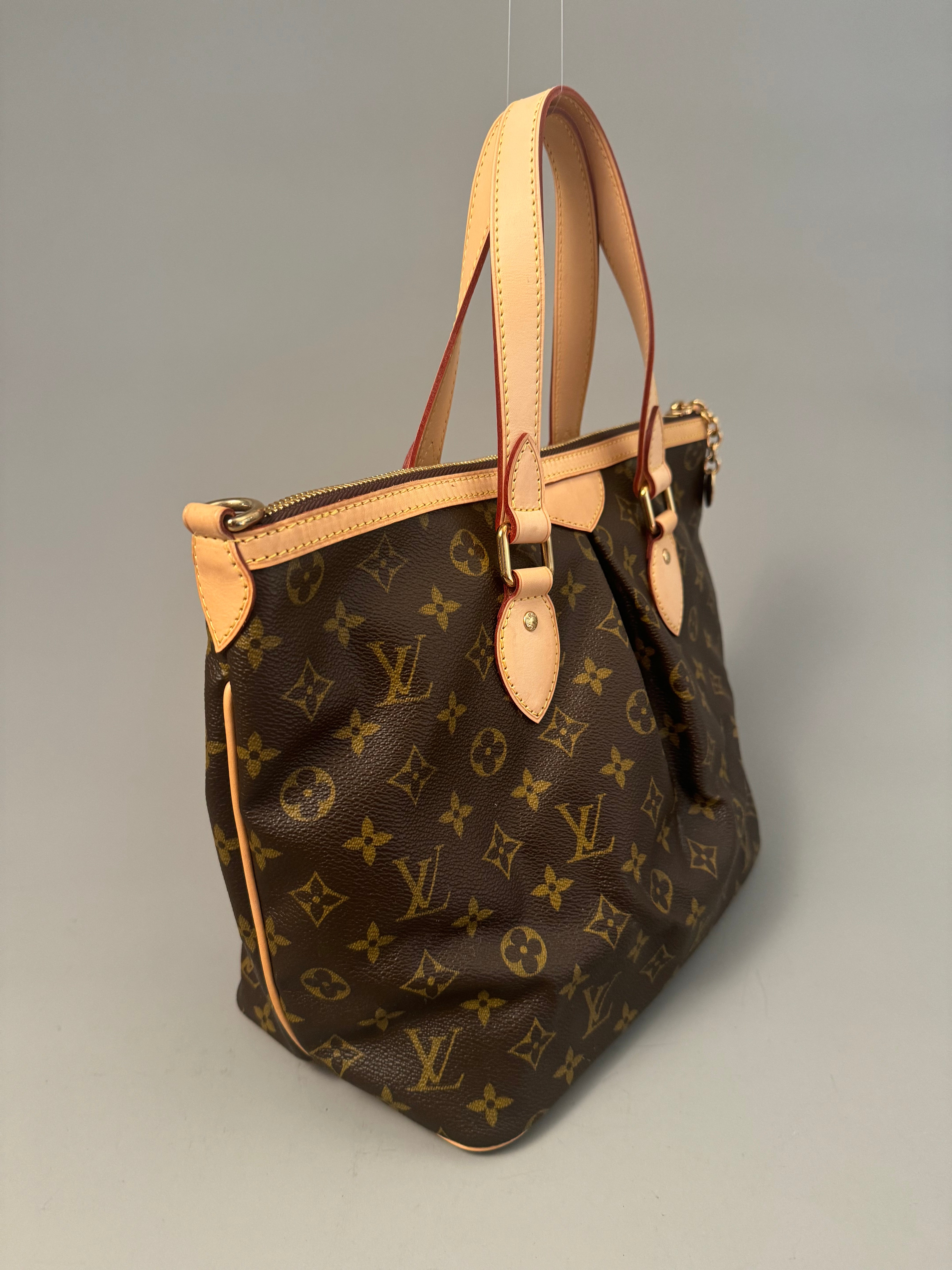 10054 Authentic Pre-loved Louis Vuitton Palermo in Monogram Canvas