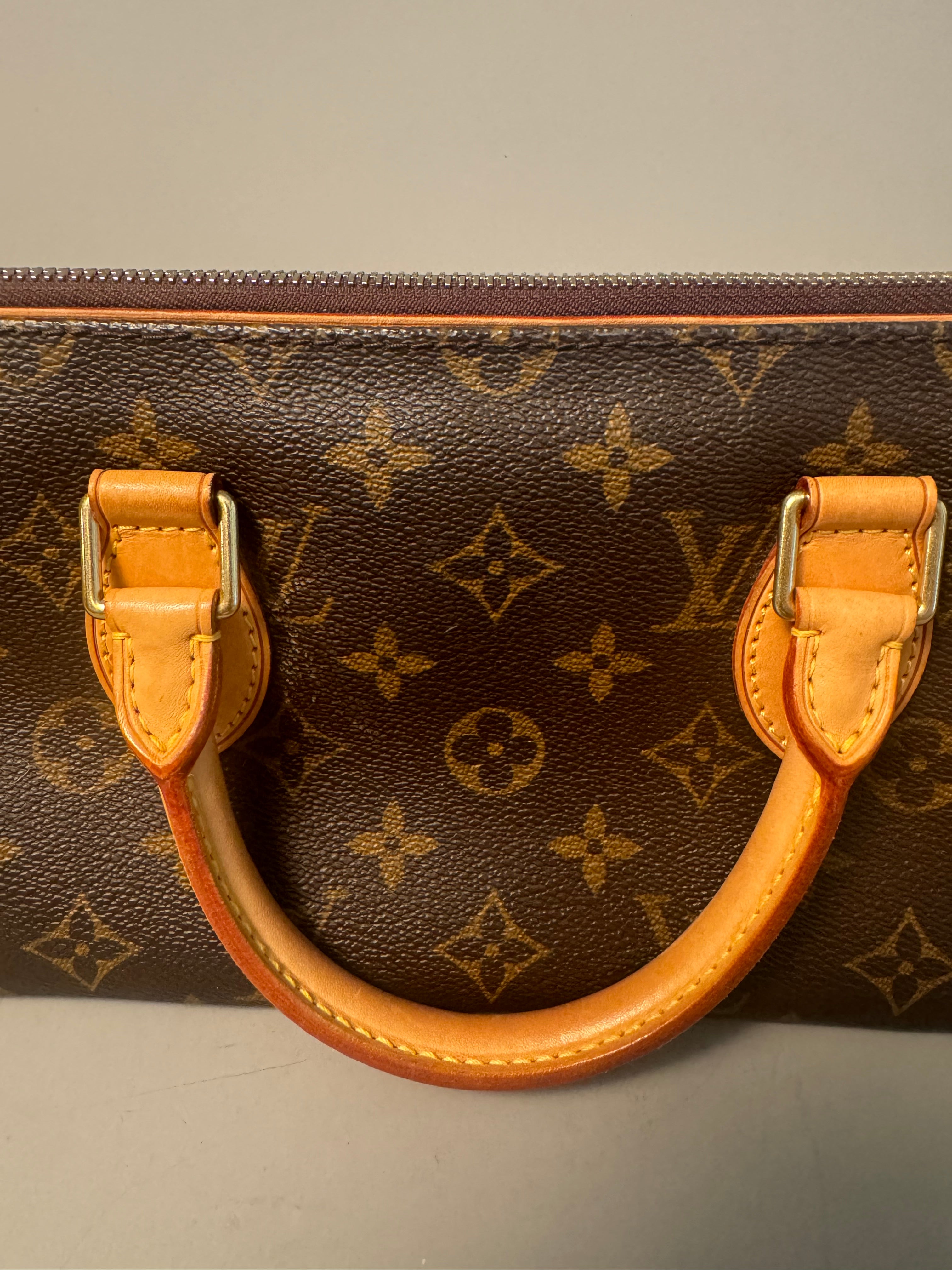 10058 Authentic Pre-loved Louis Vuitton Popingcourt in Monogram Canvas