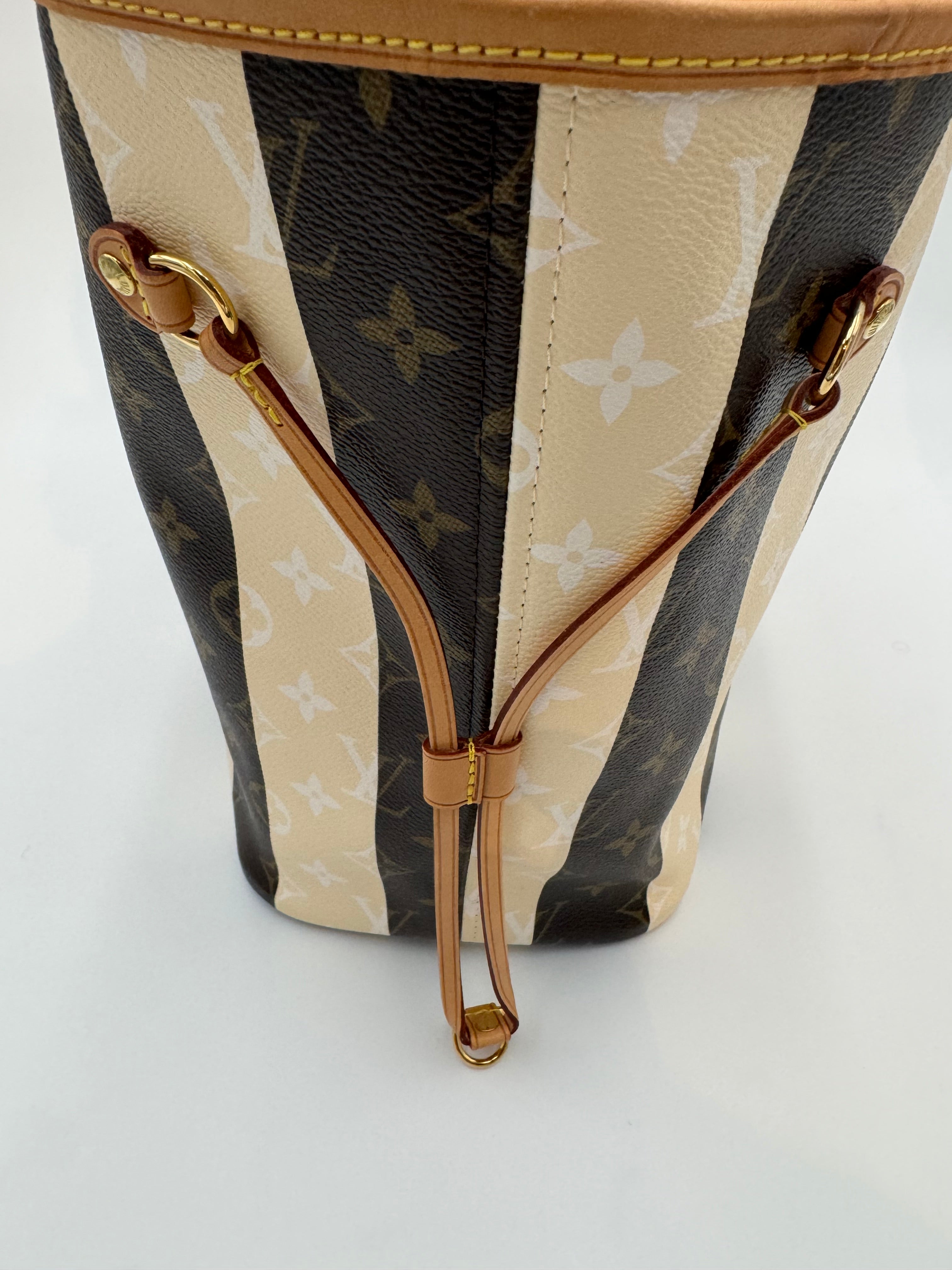 10202 Authentic Pre-Loved Louis Vuitton Limited Edition Neverfull MM in Rayures Canvas