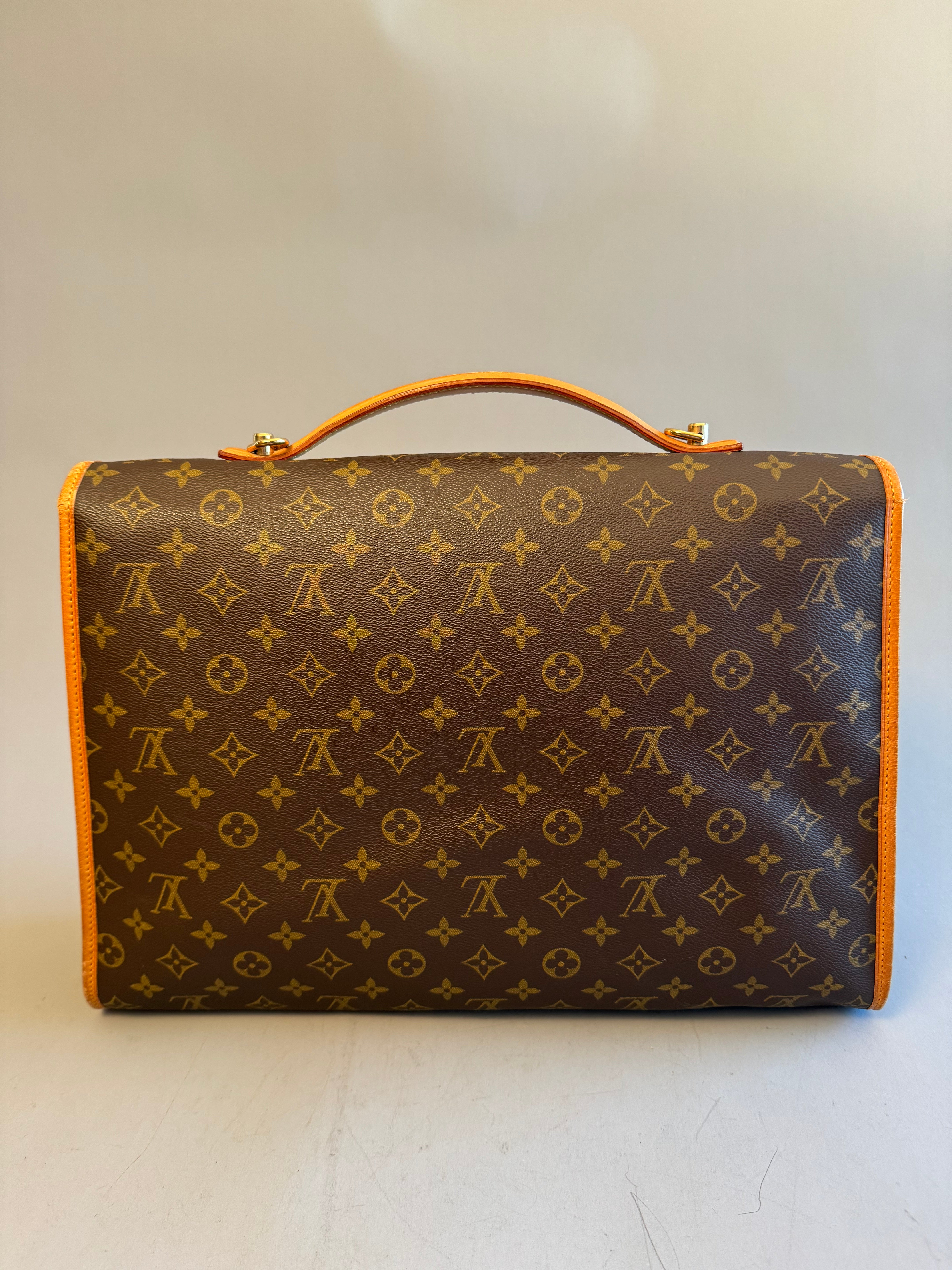 10220 Authentic Pre-Loved Louis Vuitton Beverly Gm In Monogram Canvas