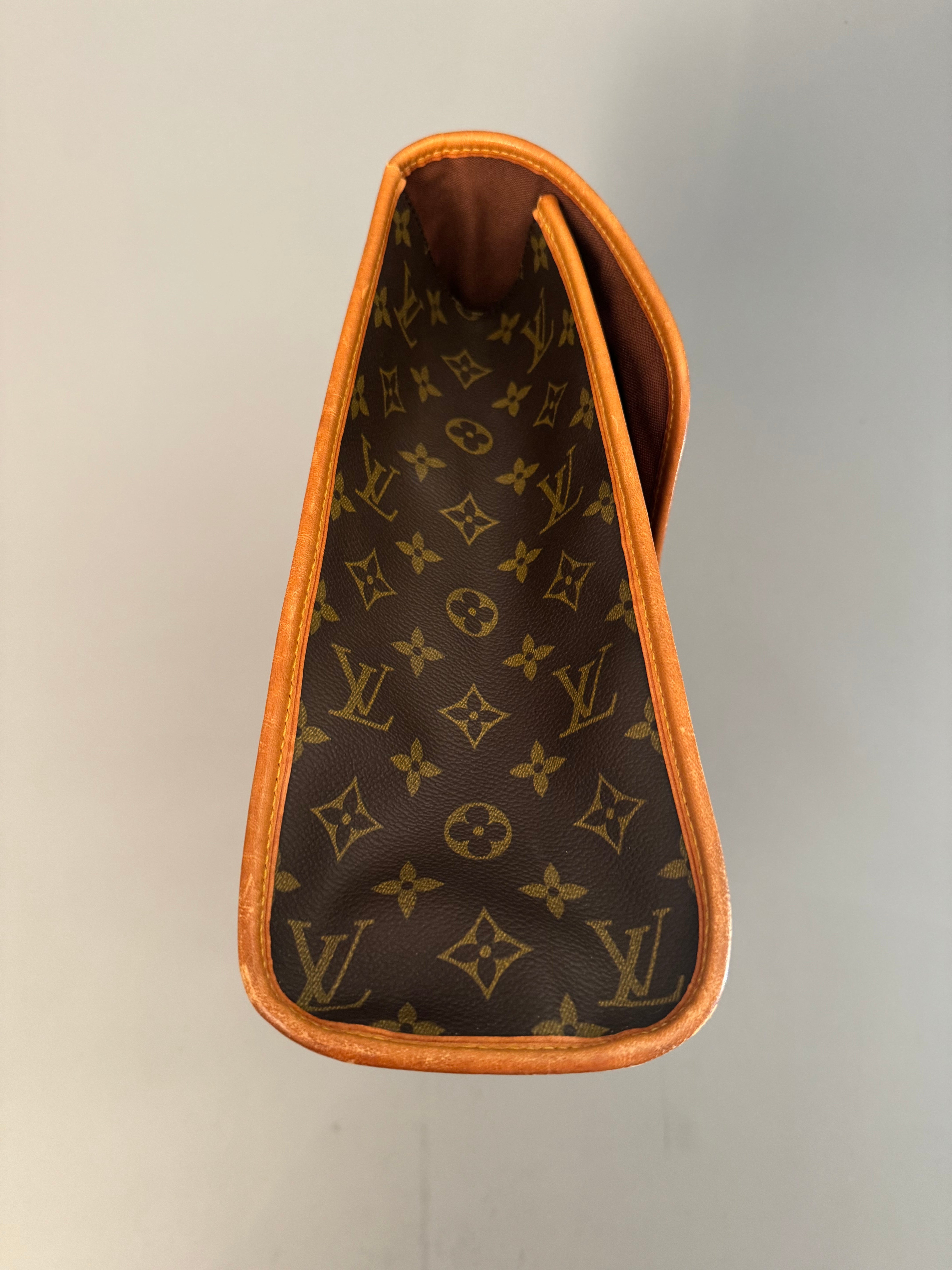 10220 Authentic Pre-Loved Louis Vuitton Beverly Gm In Monogram Canvas