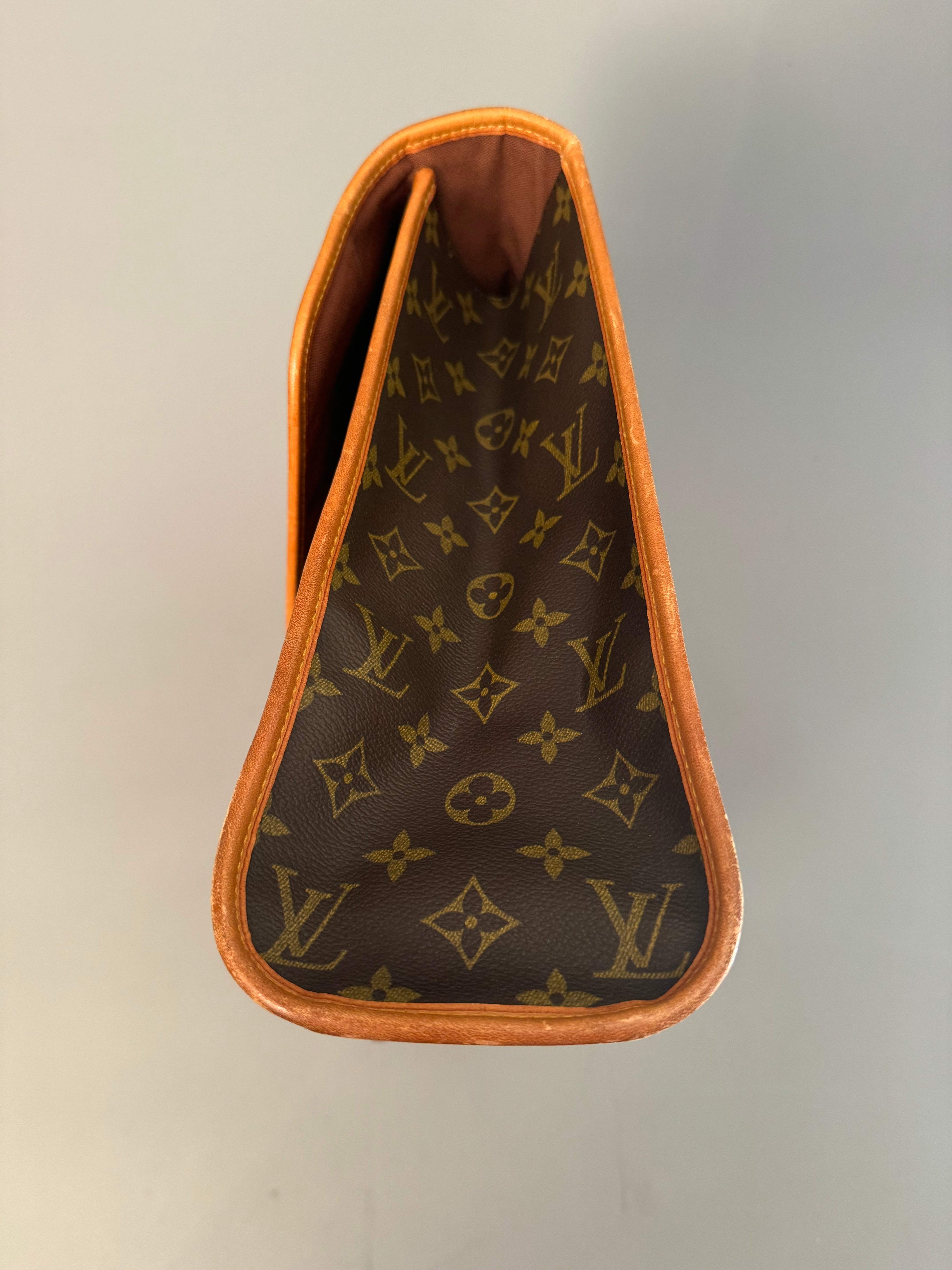 10220 Authentic Pre-Loved Louis Vuitton Beverly Gm In Monogram Canvas