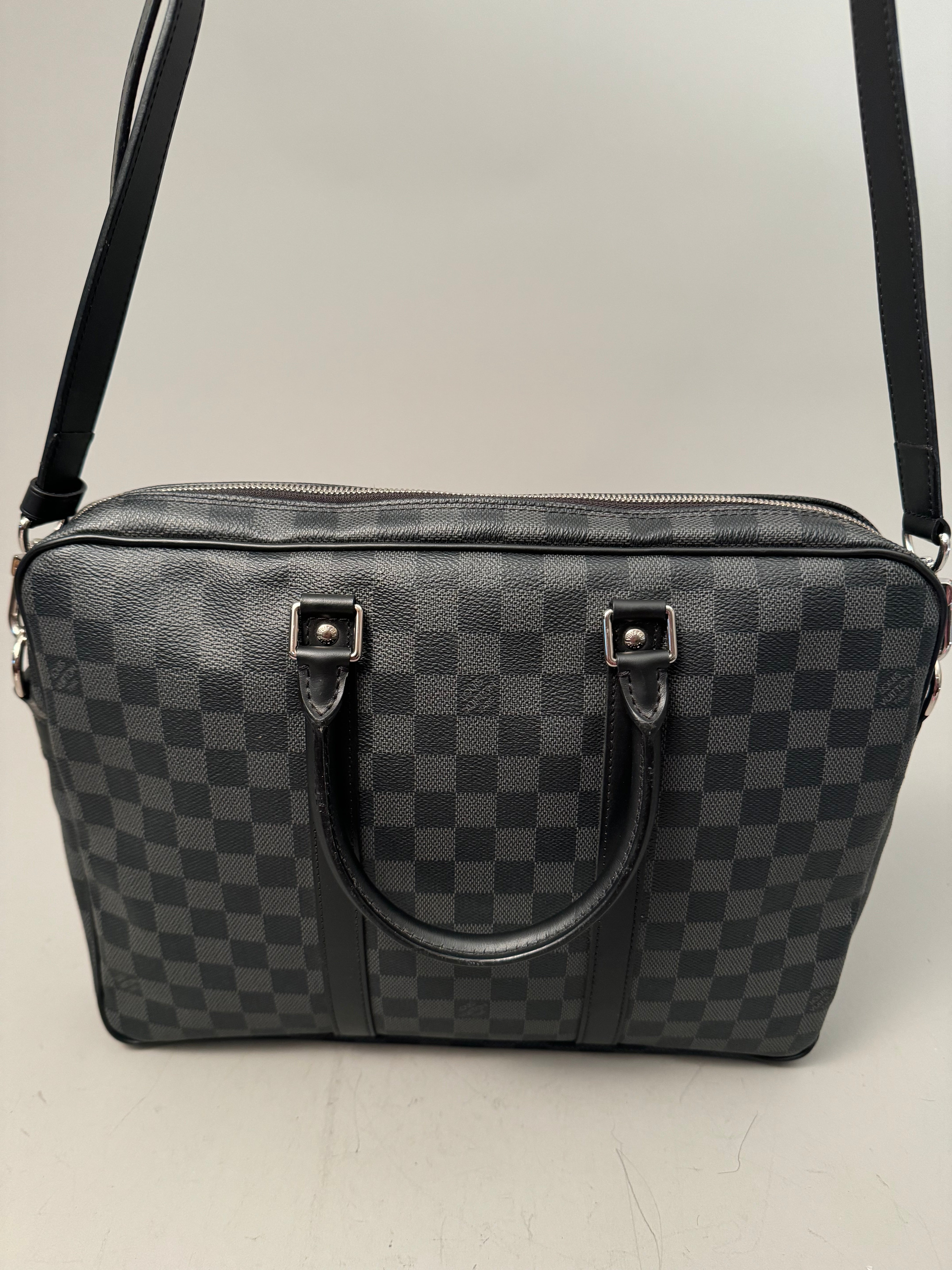 10269 Authentic Pre-loved Louis Vuitton
Porte Document Voyage PM in Graphite Damier Canvas with strap