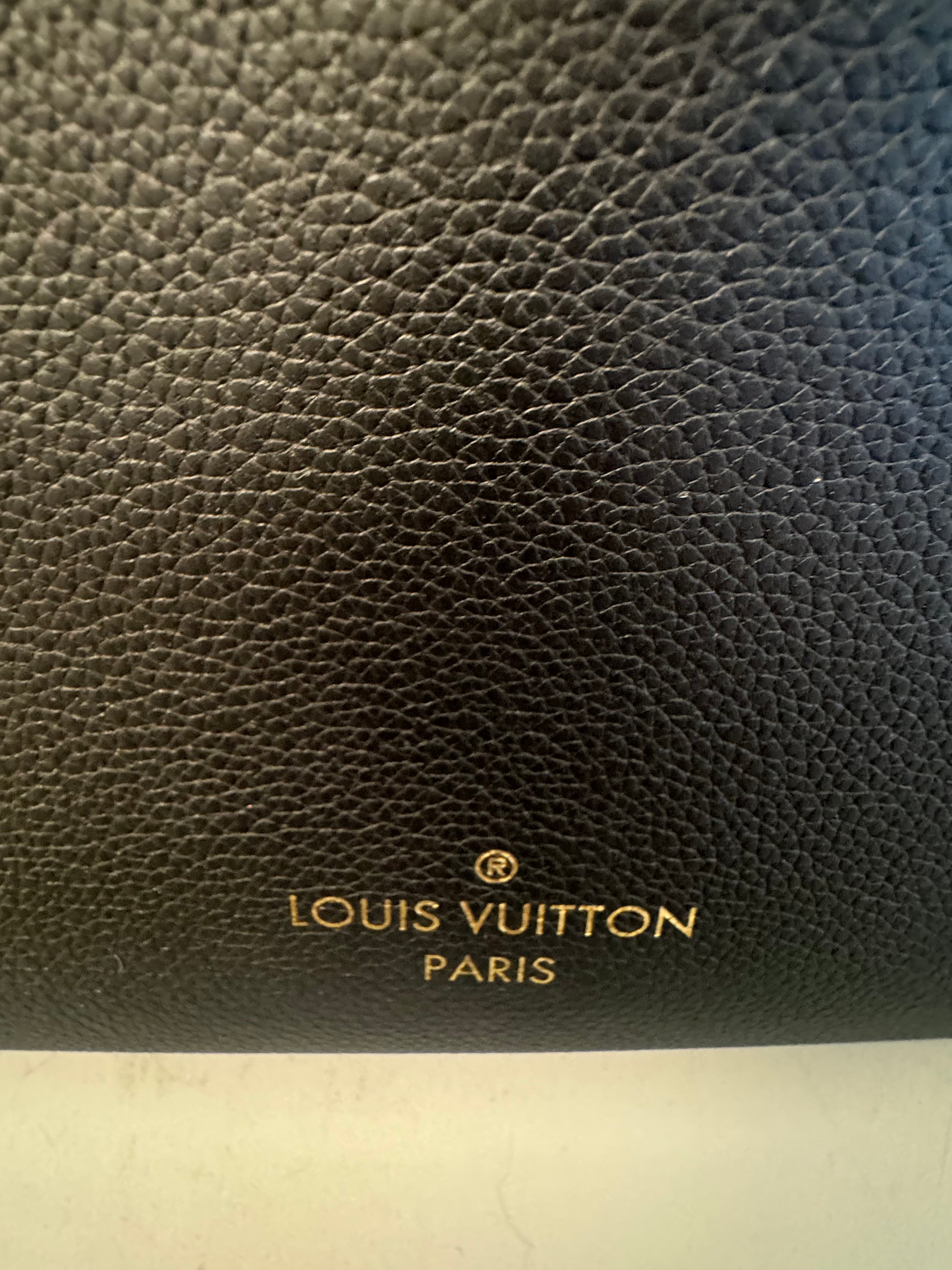 10205 Authentic Pre-loved Louis Vuitton On My Side MM in Tufted Monogram Canvas