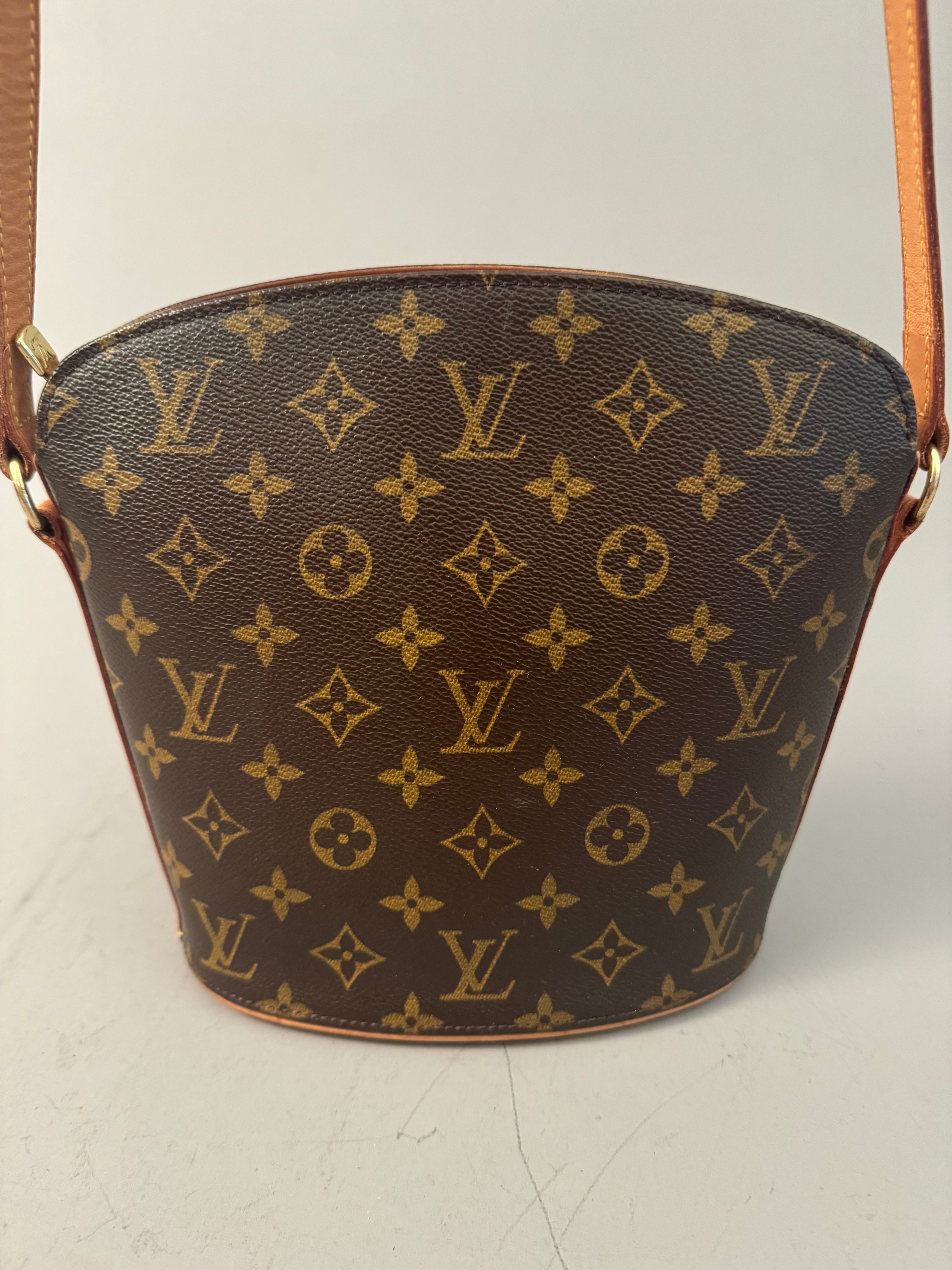 10126 Authentic Pre-loved Louis Vuitton Drouot in Monogram Canvas