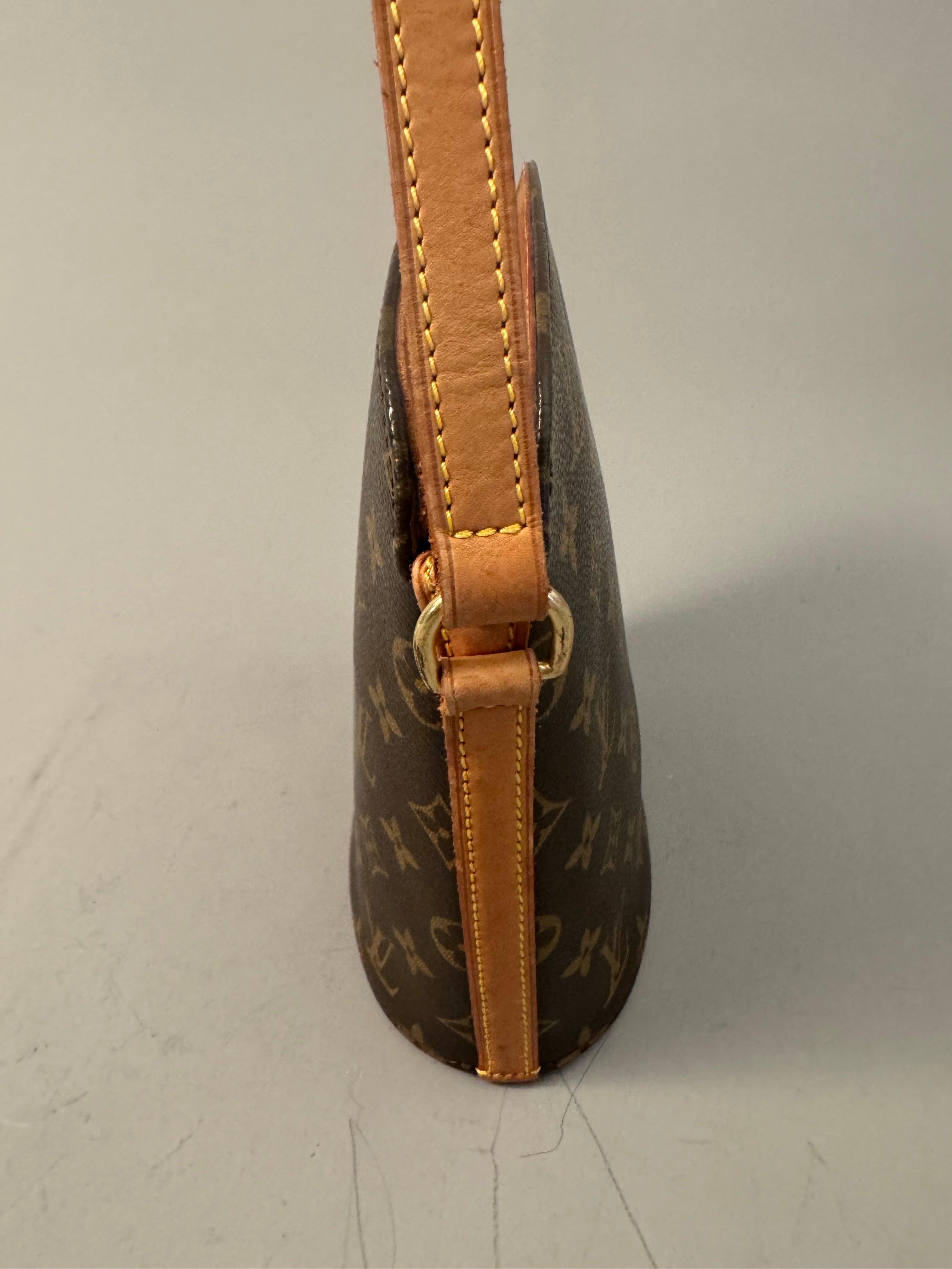 10126 Authentic Pre-loved Louis Vuitton Drouot in Monogram Canvas