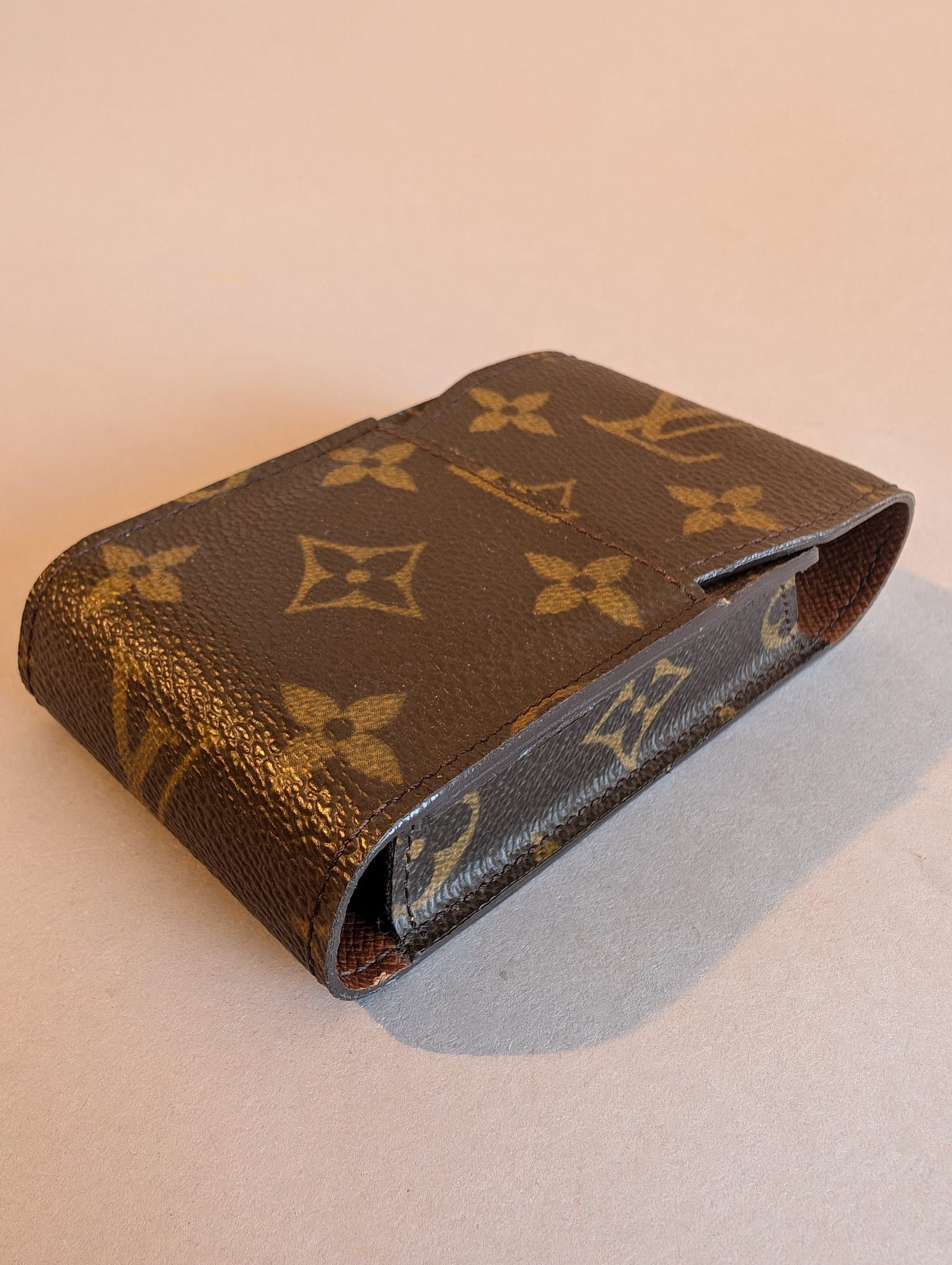 10015 Authentic Pre-loved Louis Vuitton Cigarette Case in Monogram Canvas