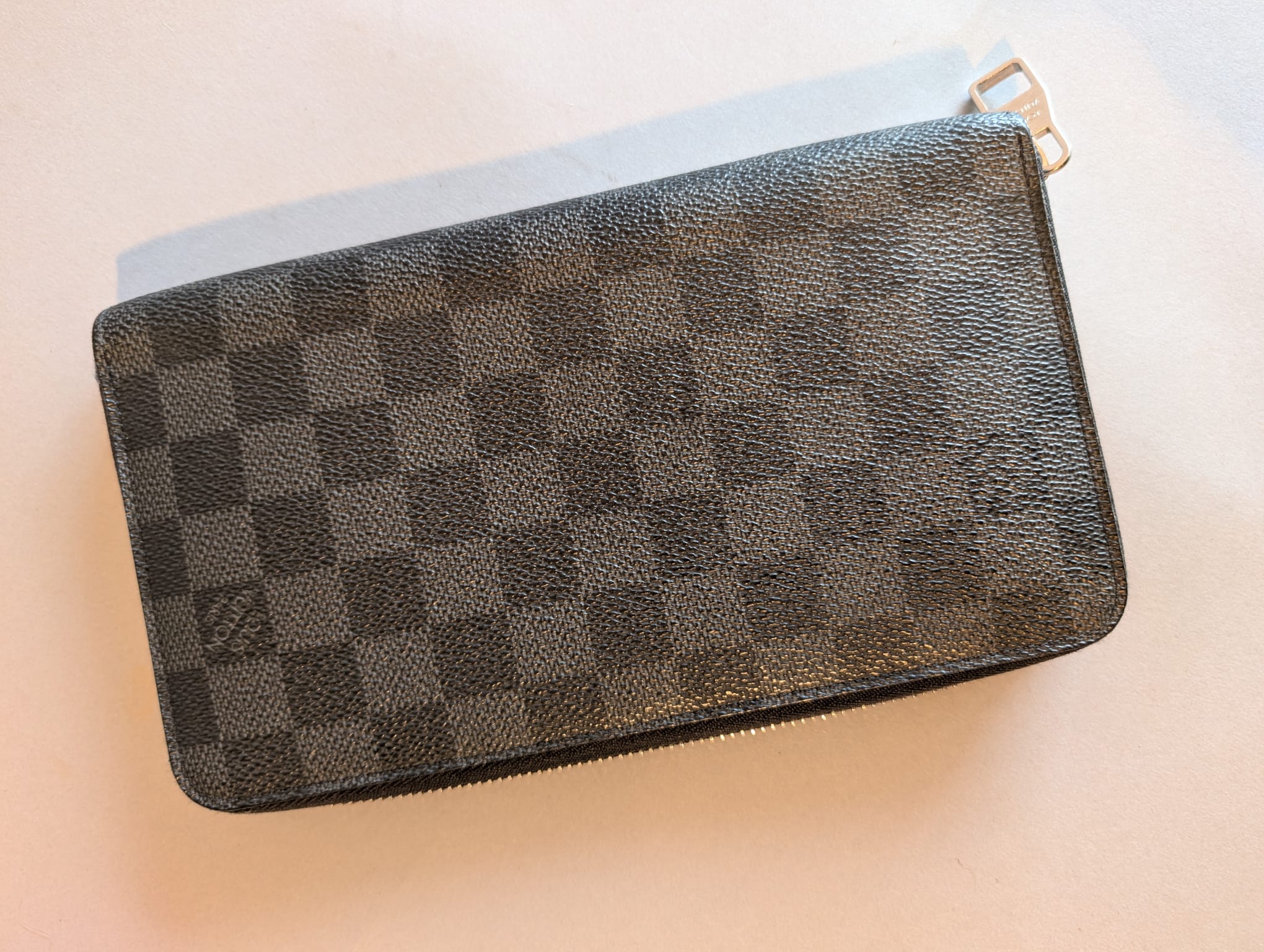 10005 Authentic Pre-loved Louis Vuitton Zippy XL Organizer in Graphite Canvas